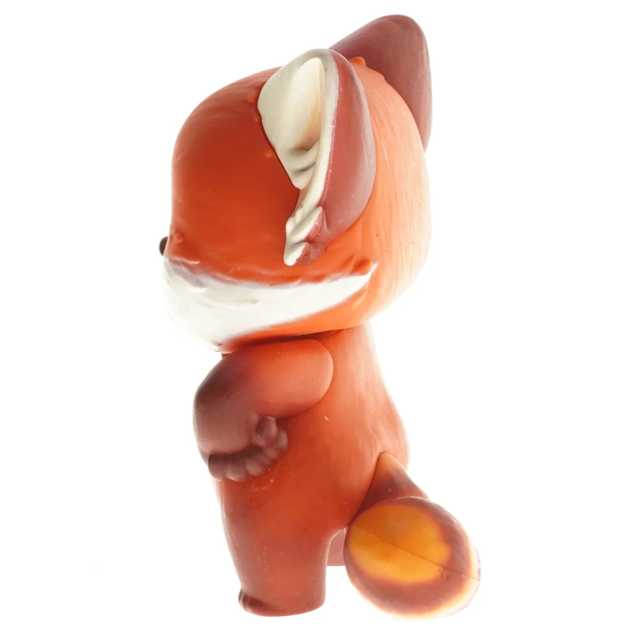 Rød panda figur fra Disney (str. 15,5x11,5 cm)