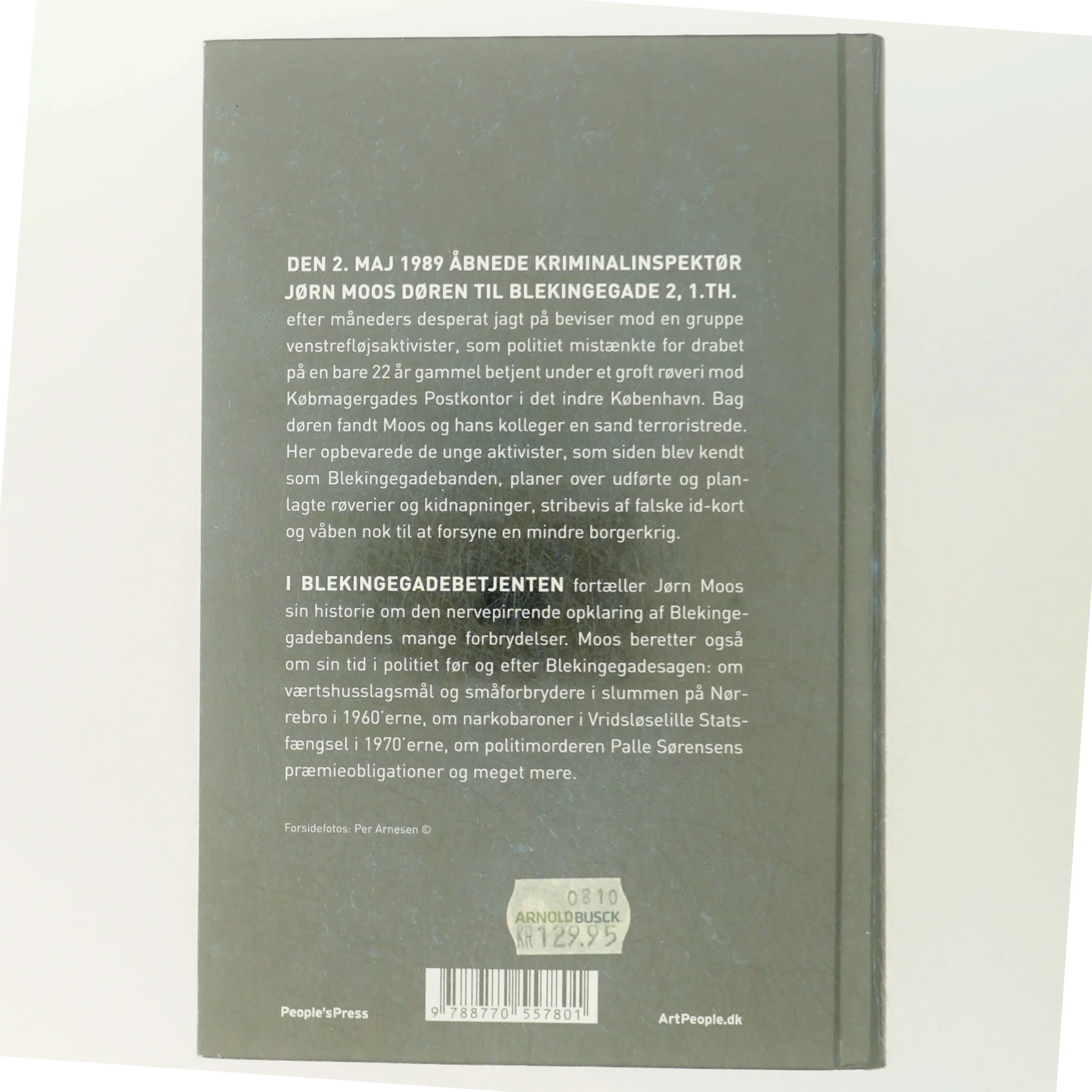 Blekingegadebetjenten : kriminalinspektør Jørn Moos fortæller af Anders-Peter Mathiasen (Bog)