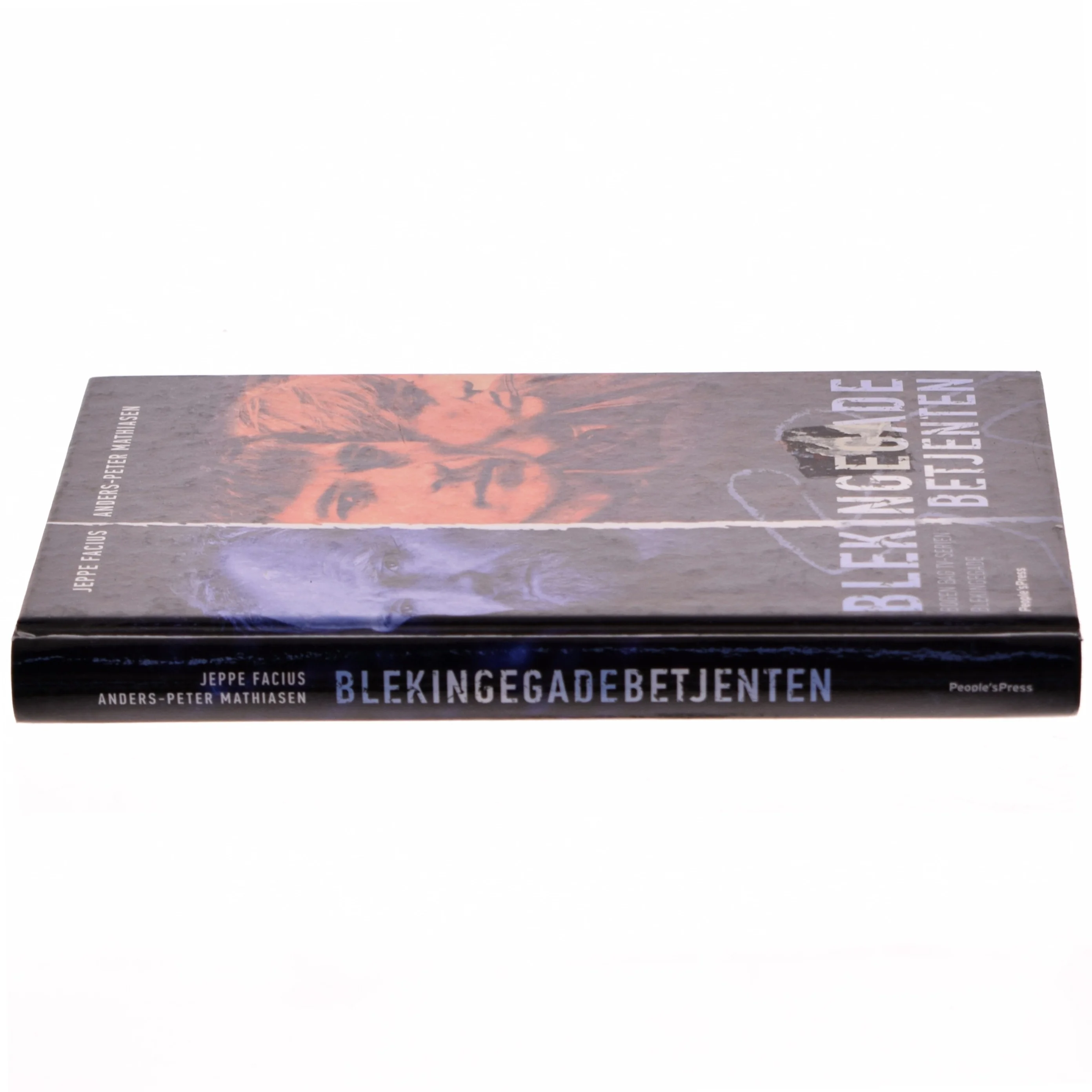 Blekingegadebetjenten : kriminalinspektør Jørn Moos fortæller af Anders-Peter Mathiasen (Bog)