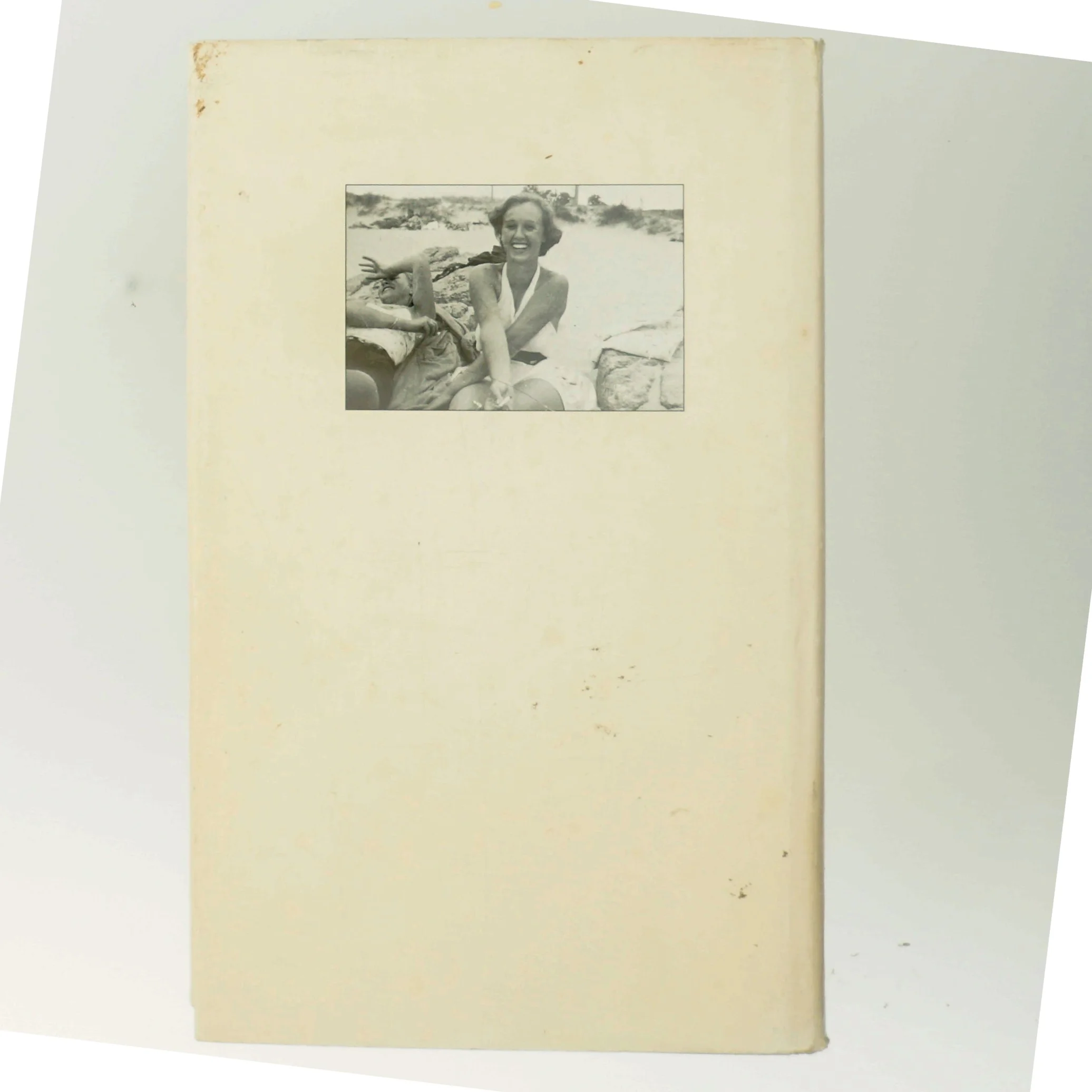 Kun en pige af Lise Nørgaard (Bog)