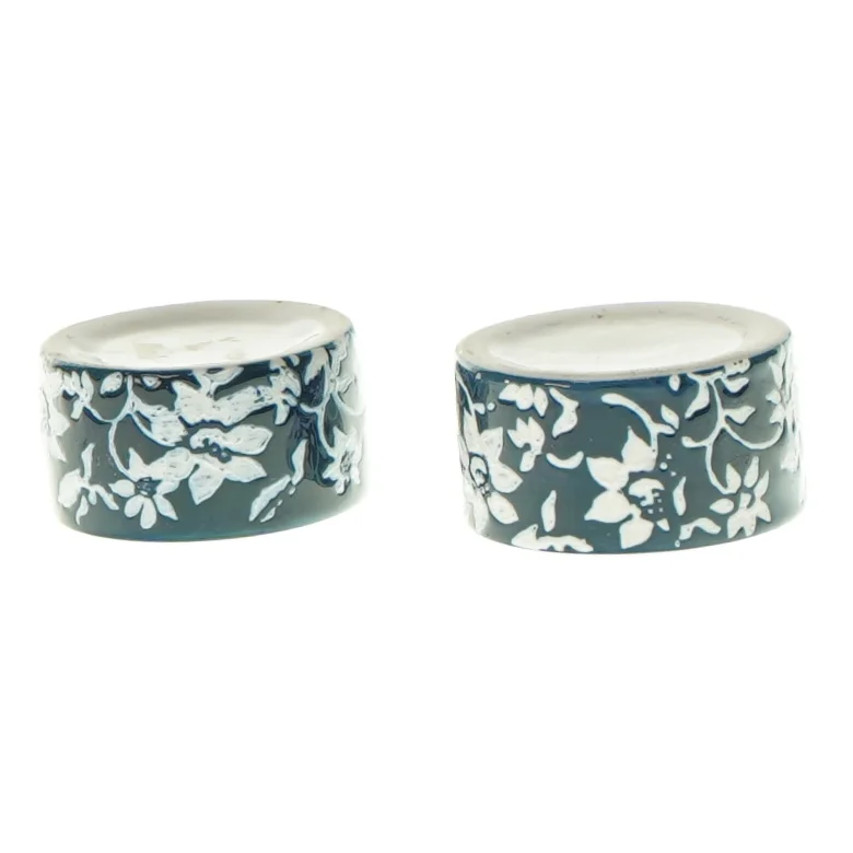 2 små fyrfadslysestager 2 stk. (str. 4 X 6cm)