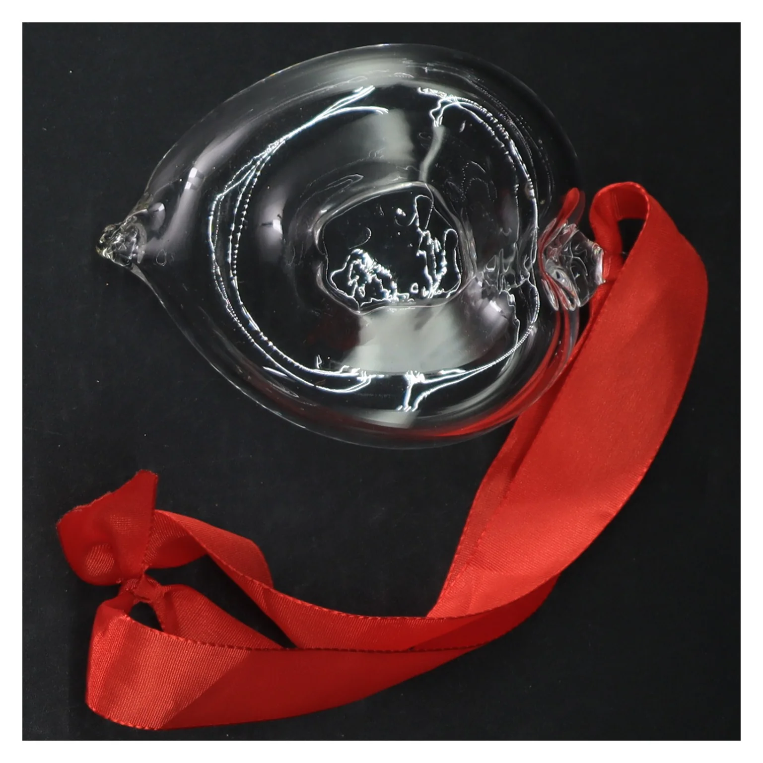 Glashjerte med rød sløjfe (str. 11 cm)