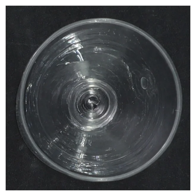 Glas (str. H. 9,5 cm)