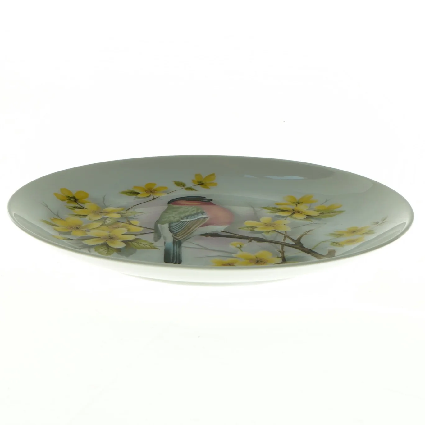 Dekorativ porcelænstallerken med fuglemotiv fra Kaiser (str. Diameter 20 cm)