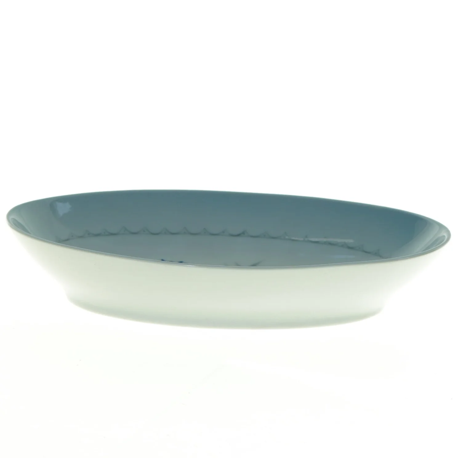 Porcelænsfad med blomstermotiv fra Bing Og Grøndahl (str. 8,5 x 12,5 cm)