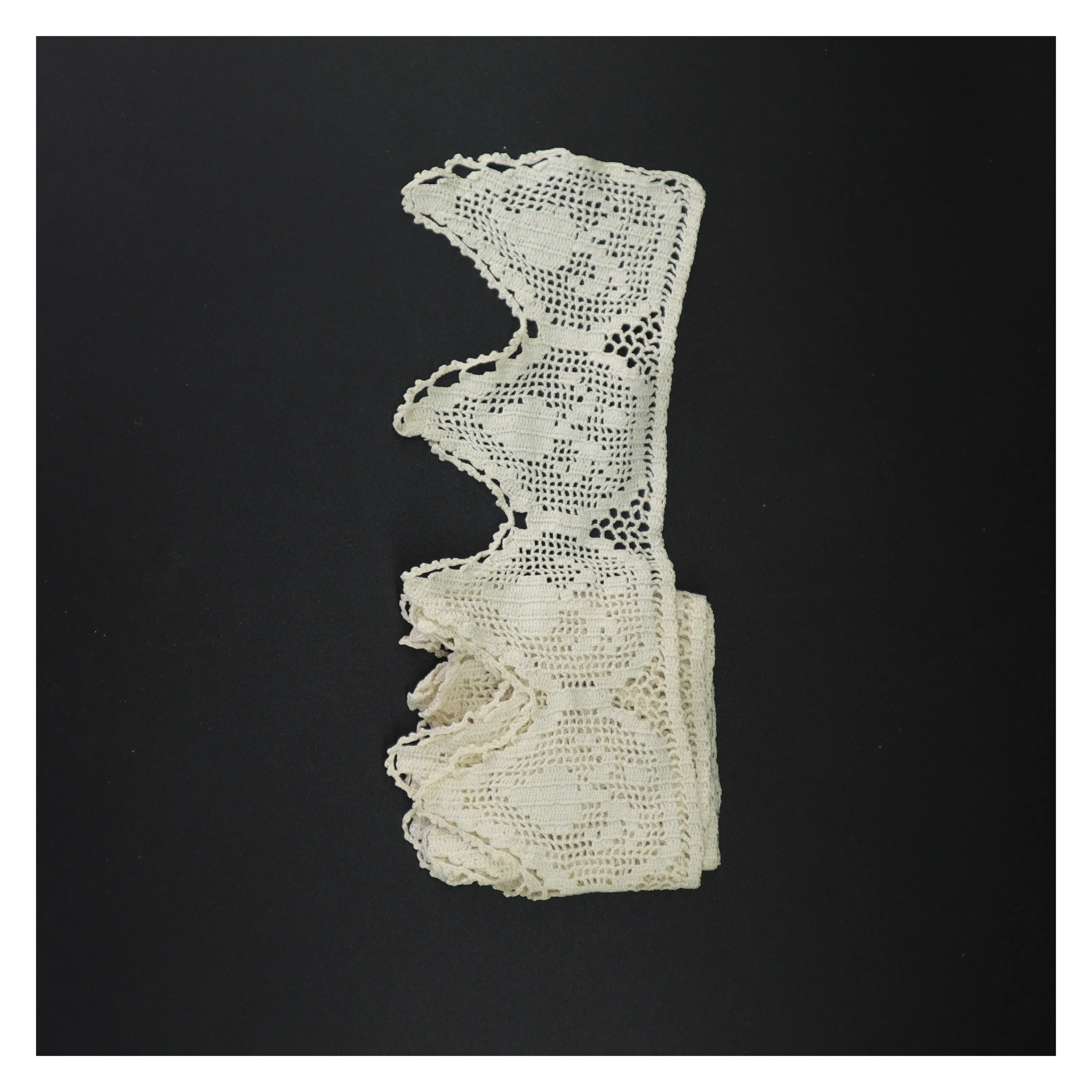 Hælket kant (str. 150 x 12 cm)