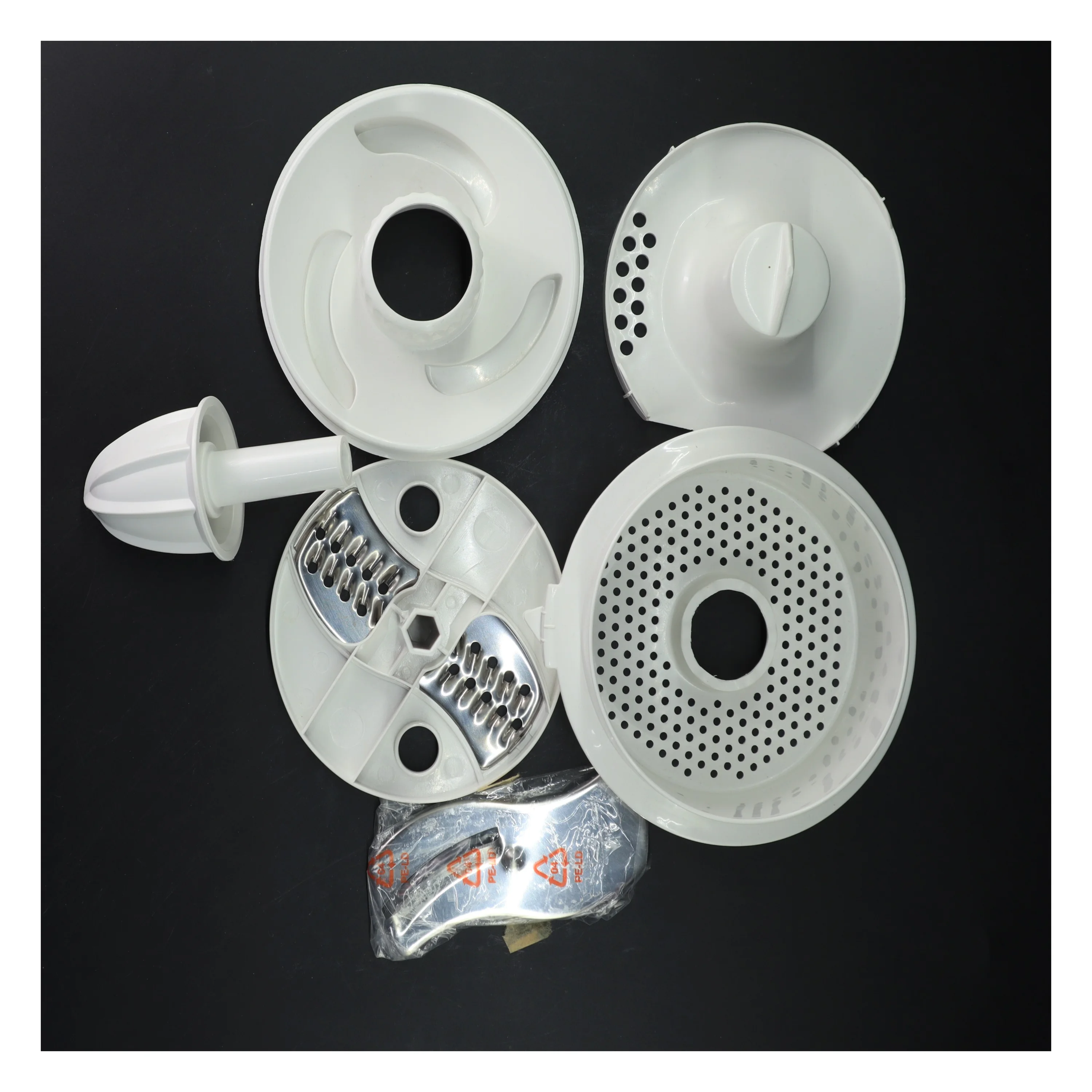 Kenwood køkkenmaskine med tilbehør fra Kenwood (str. 32x16 cm)