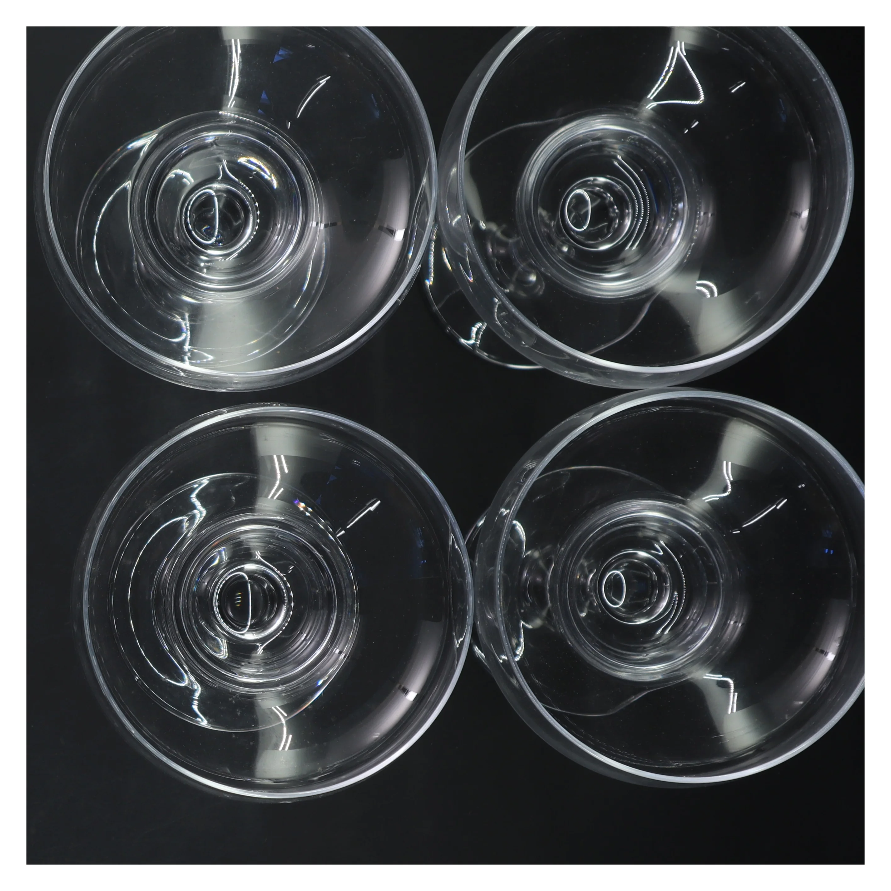 Cocktailglas sæt (str. 17 cm, 4 styk cm)