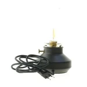 Moderne bordlampe fra IKEA (str. 25 cm)