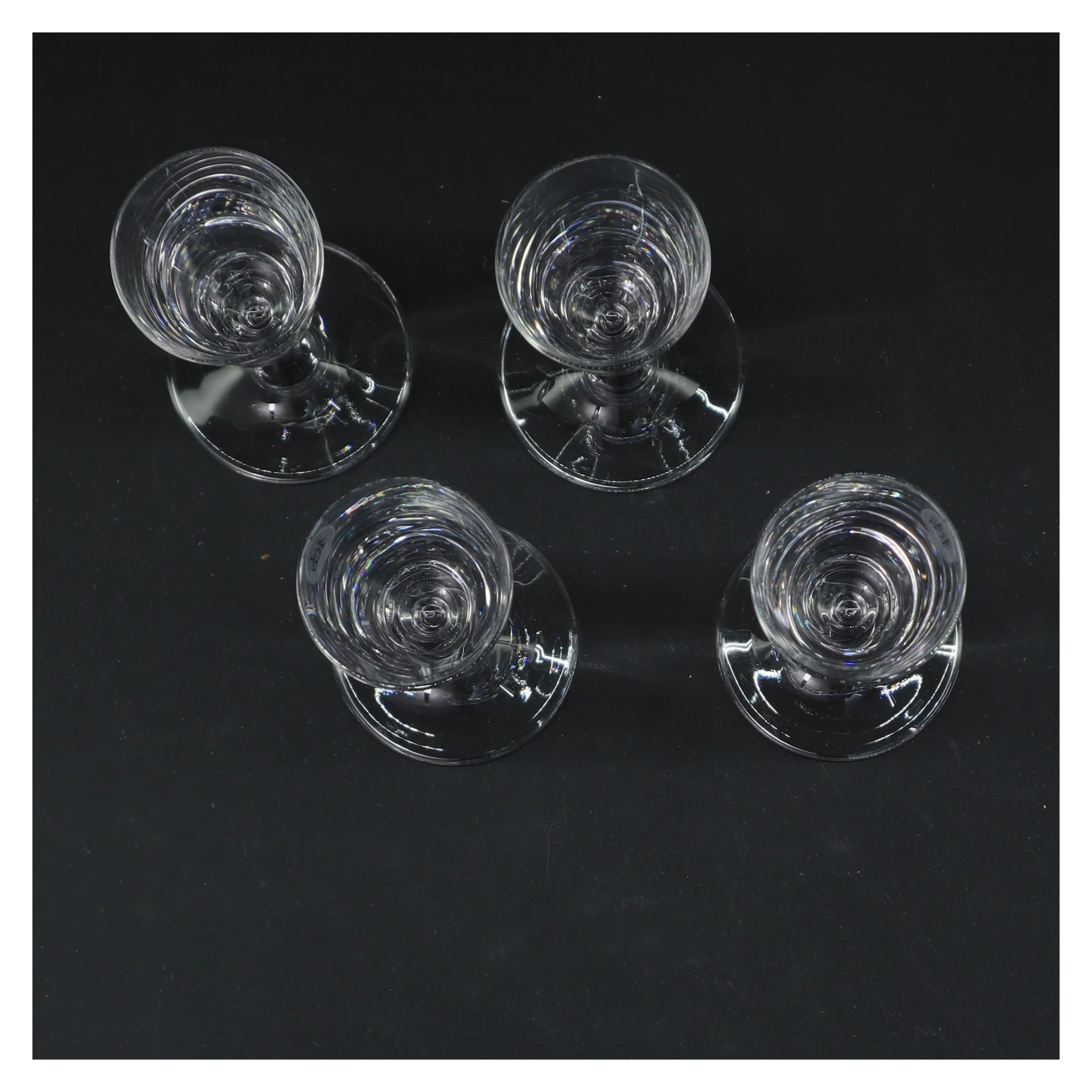 Krystal snapseglas 4 stk, 14 cm fra Id Ideas Daily (str. 4 styk. 14 cm)