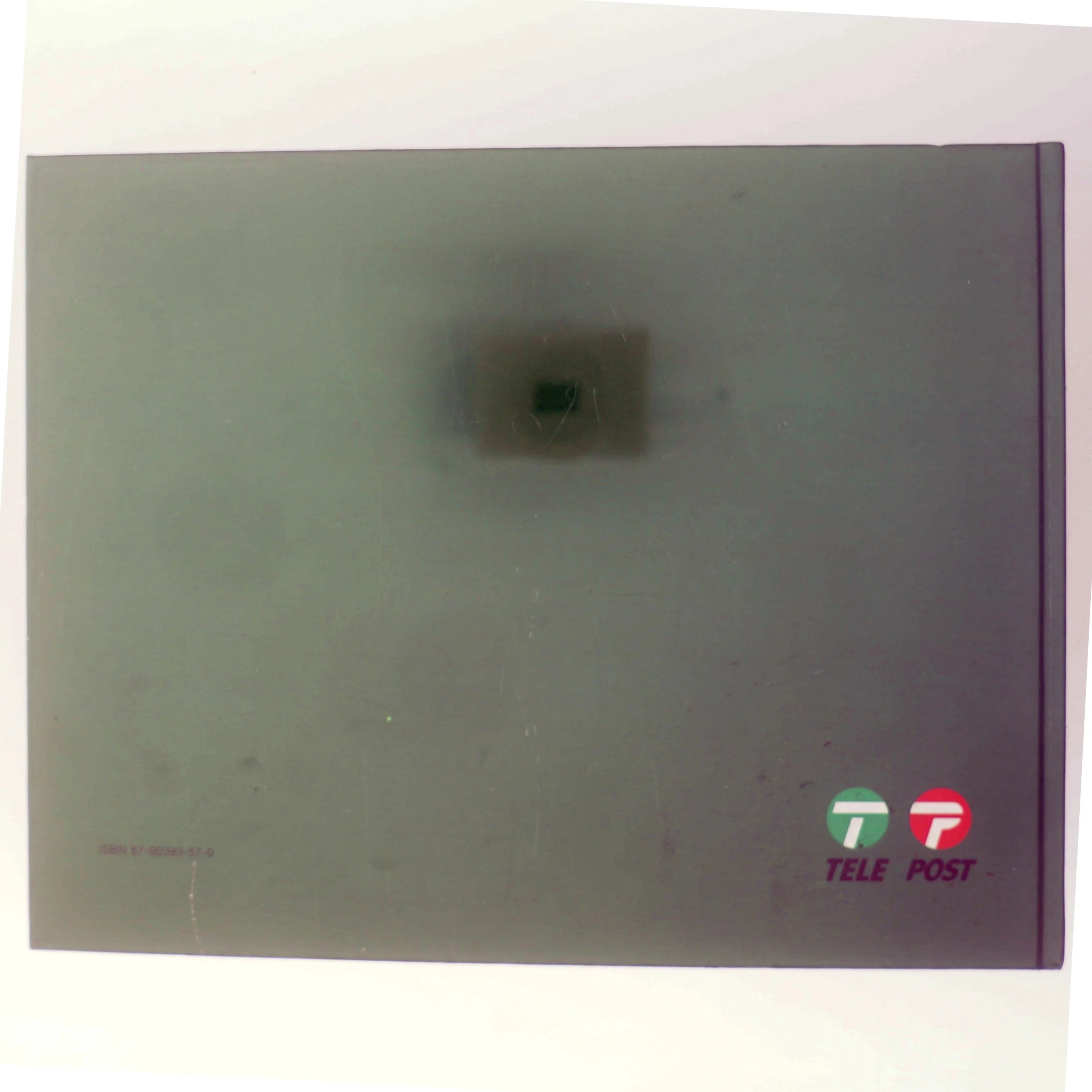 TELE 75 • Oqaluttuat­sialaat • Krønike af Per Danker (Bog)