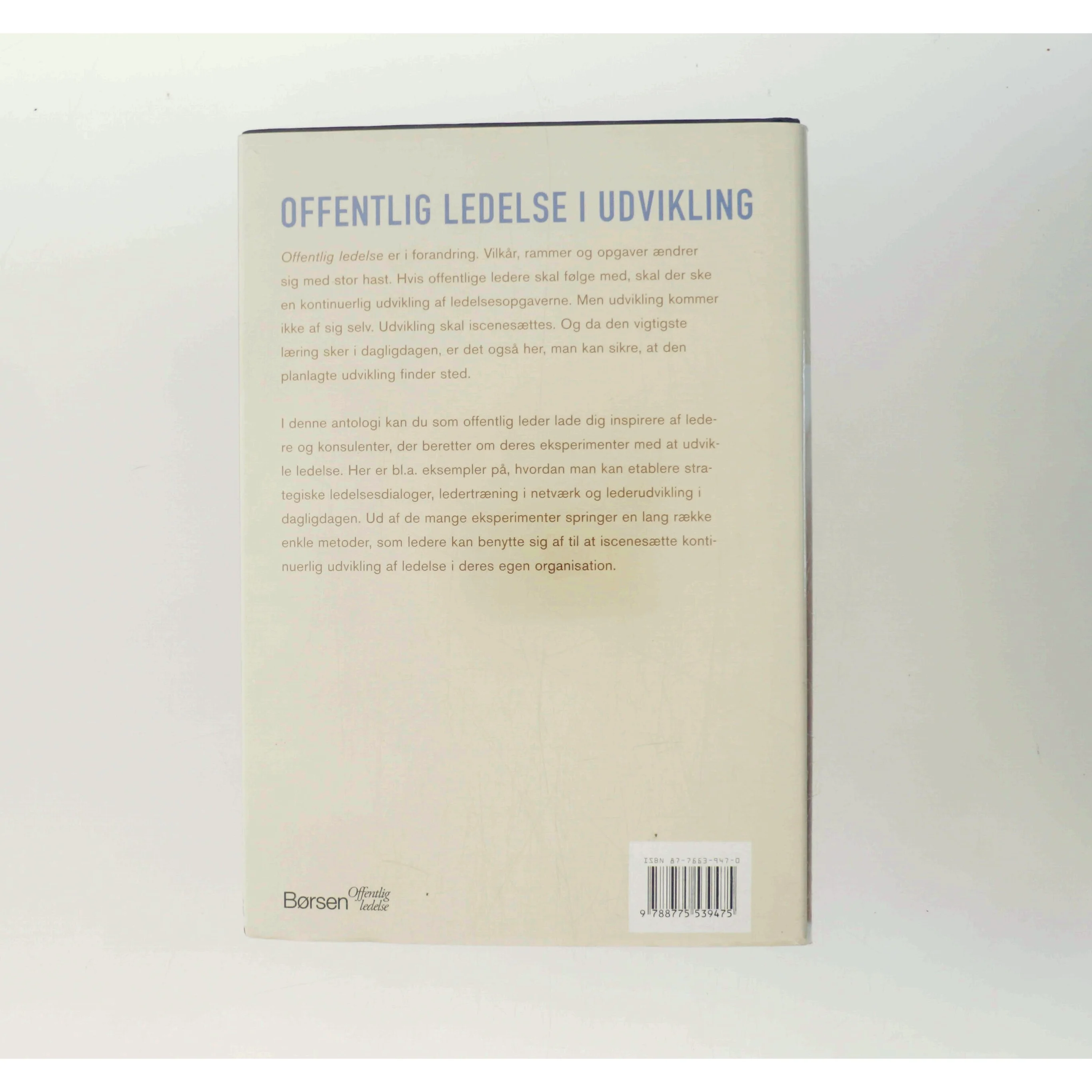 Offentlig ledelse i udvikling (Bog)