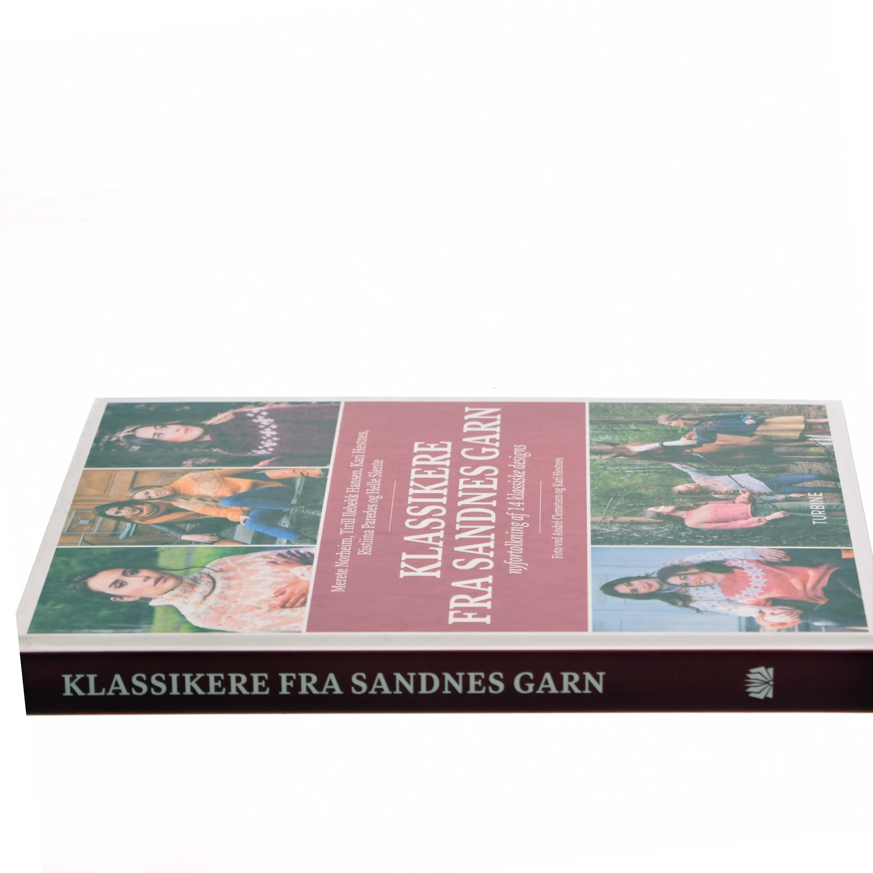 Klassikere fra Sandnes Garn af Merete Norheim, Tirill Ilebekk Hansen, Kari Hestnes, Ristina Paredes, Helle Slente (Bog)