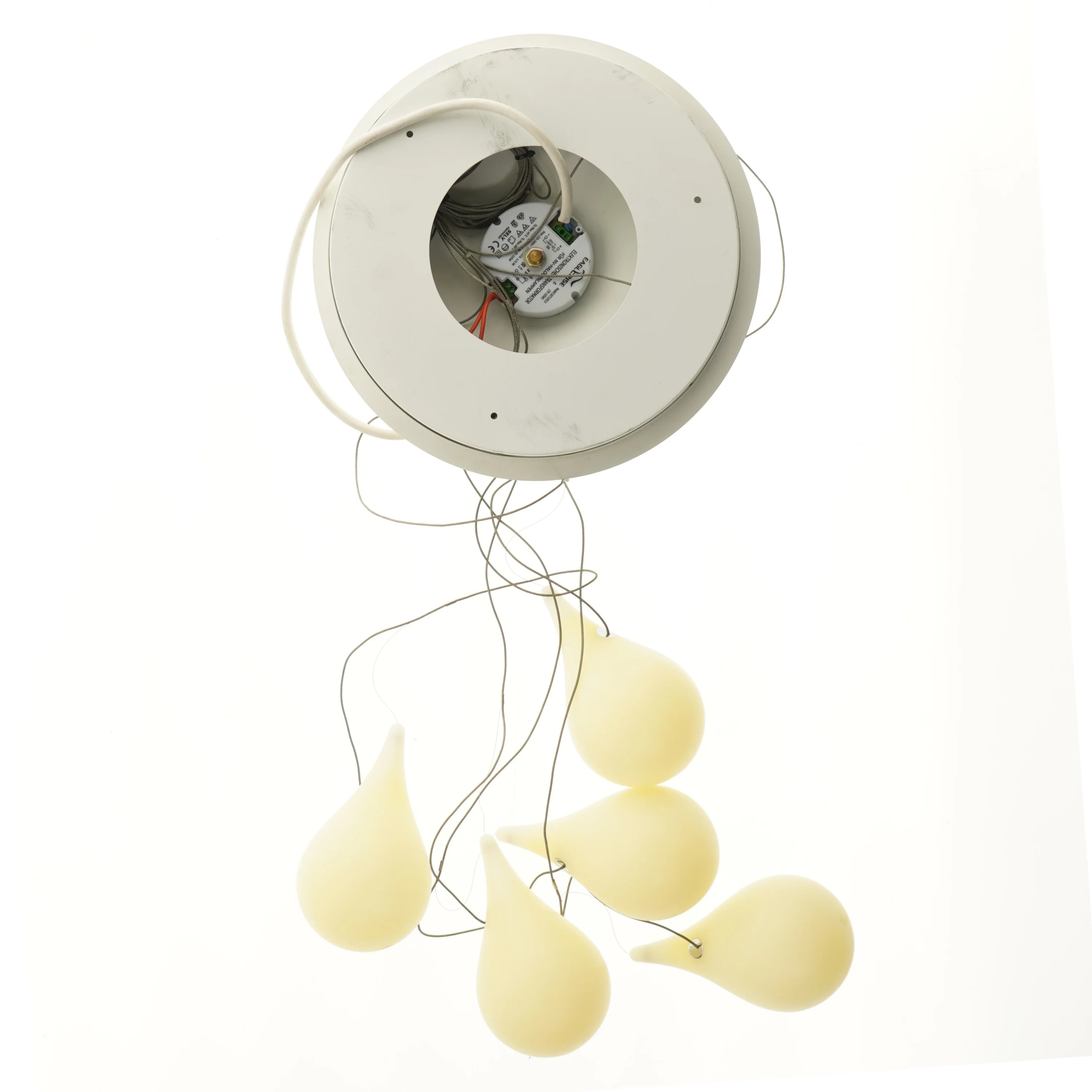 Pendellampe med dråbeformet design fra Eaglerise (str. Ø 33 cm)