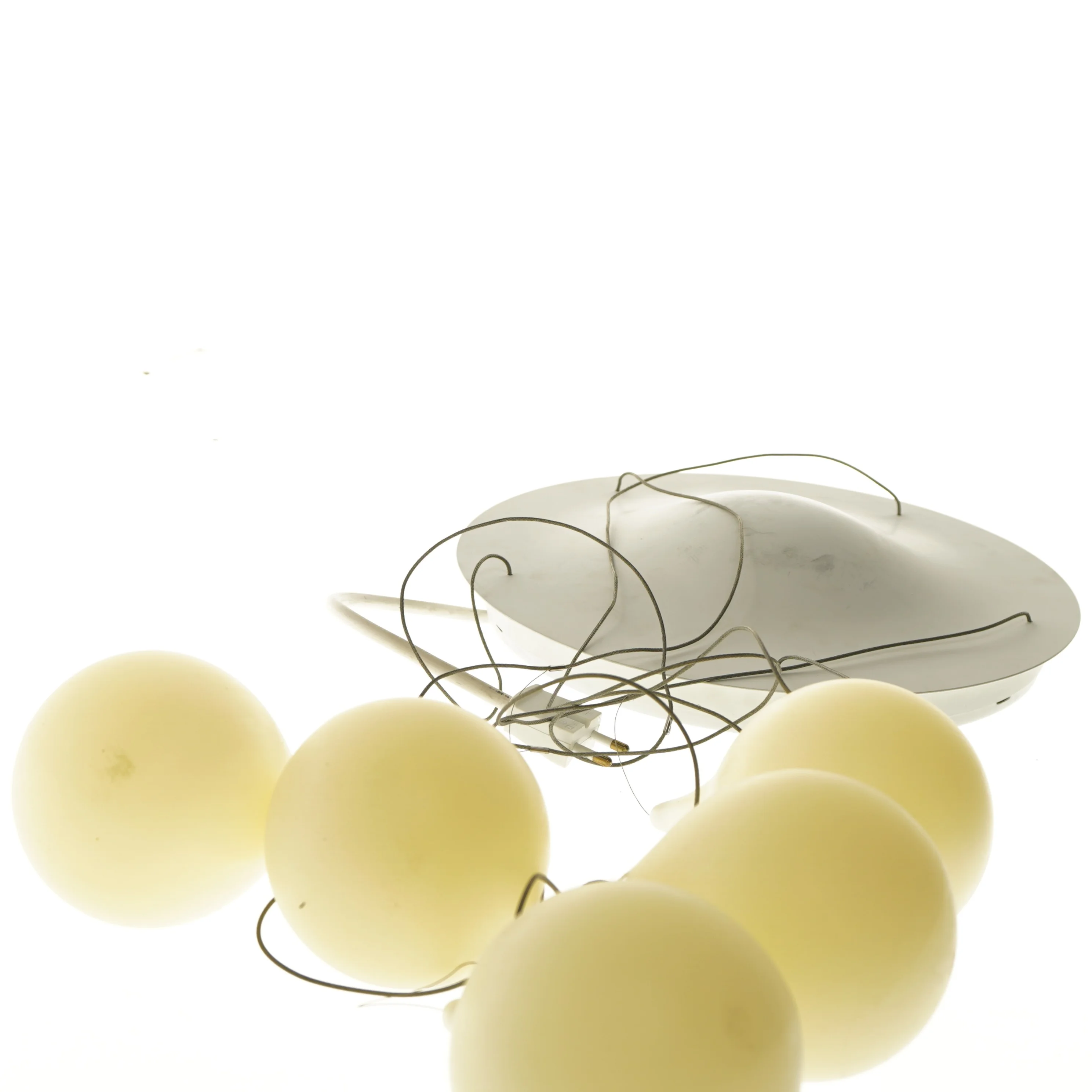 Pendellampe med dråbeformet design fra Eaglerise (str. Ø 33 cm)