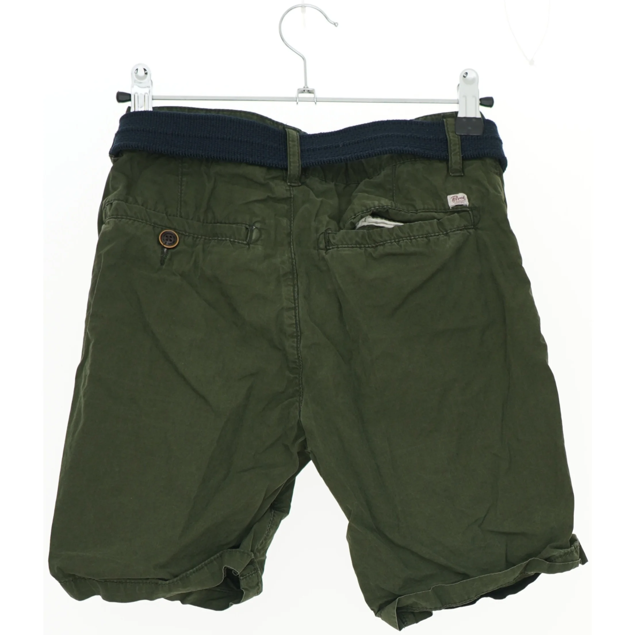 Grønne shorts med bælte (str. 140)