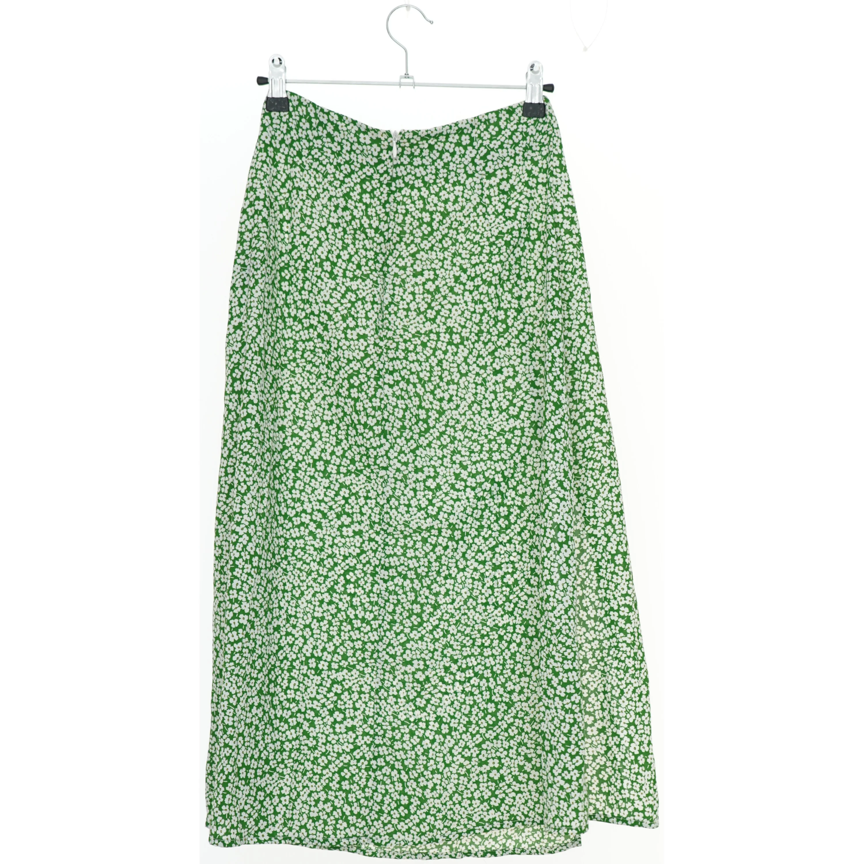 Lang grøn nederdel med blomsterprint fra SHEIN  (str. XS)