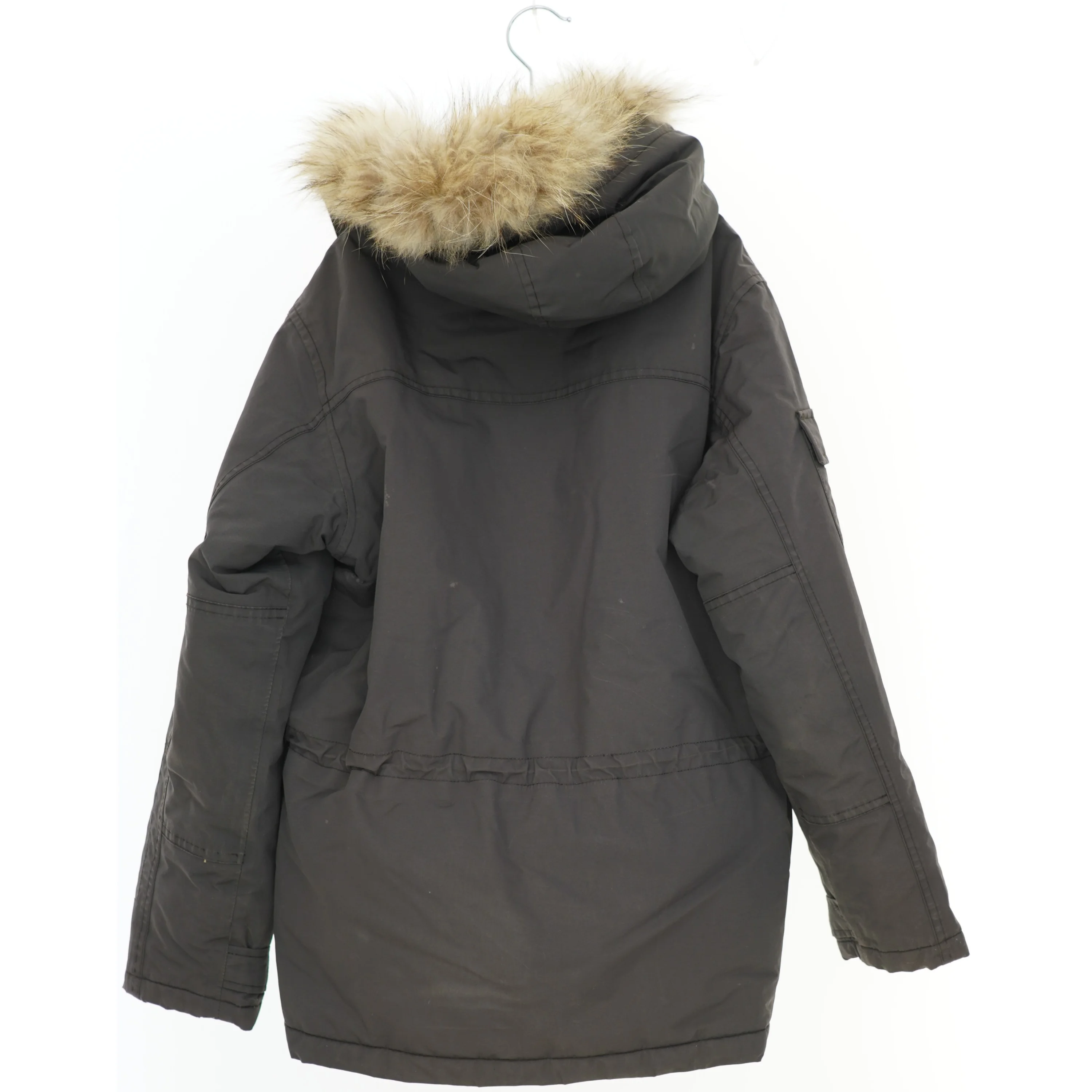 Vinterjakke med pelskrave fra Ver de Terre (str. 152)