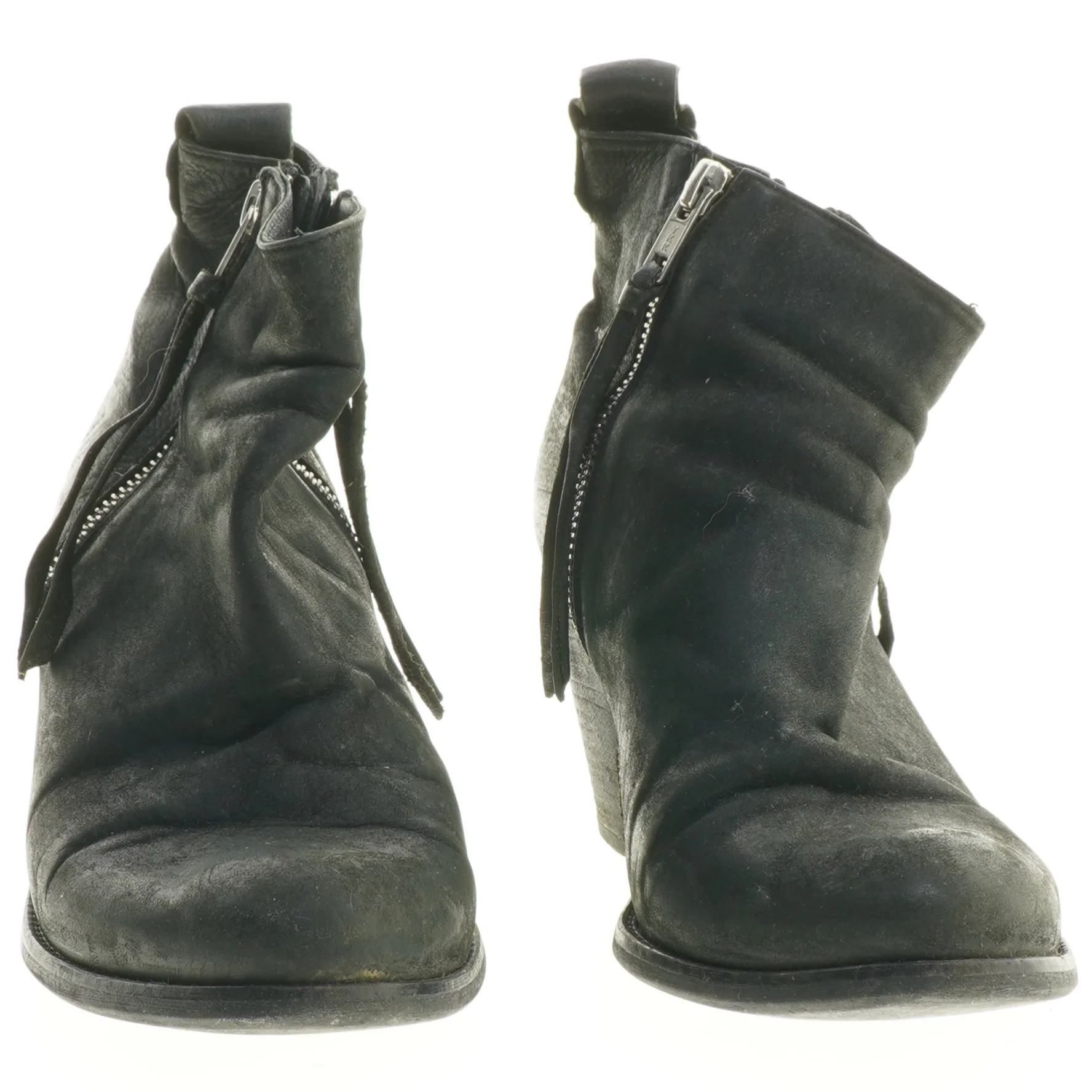 Sort ankelstøvle med lynlås (str. 40 )