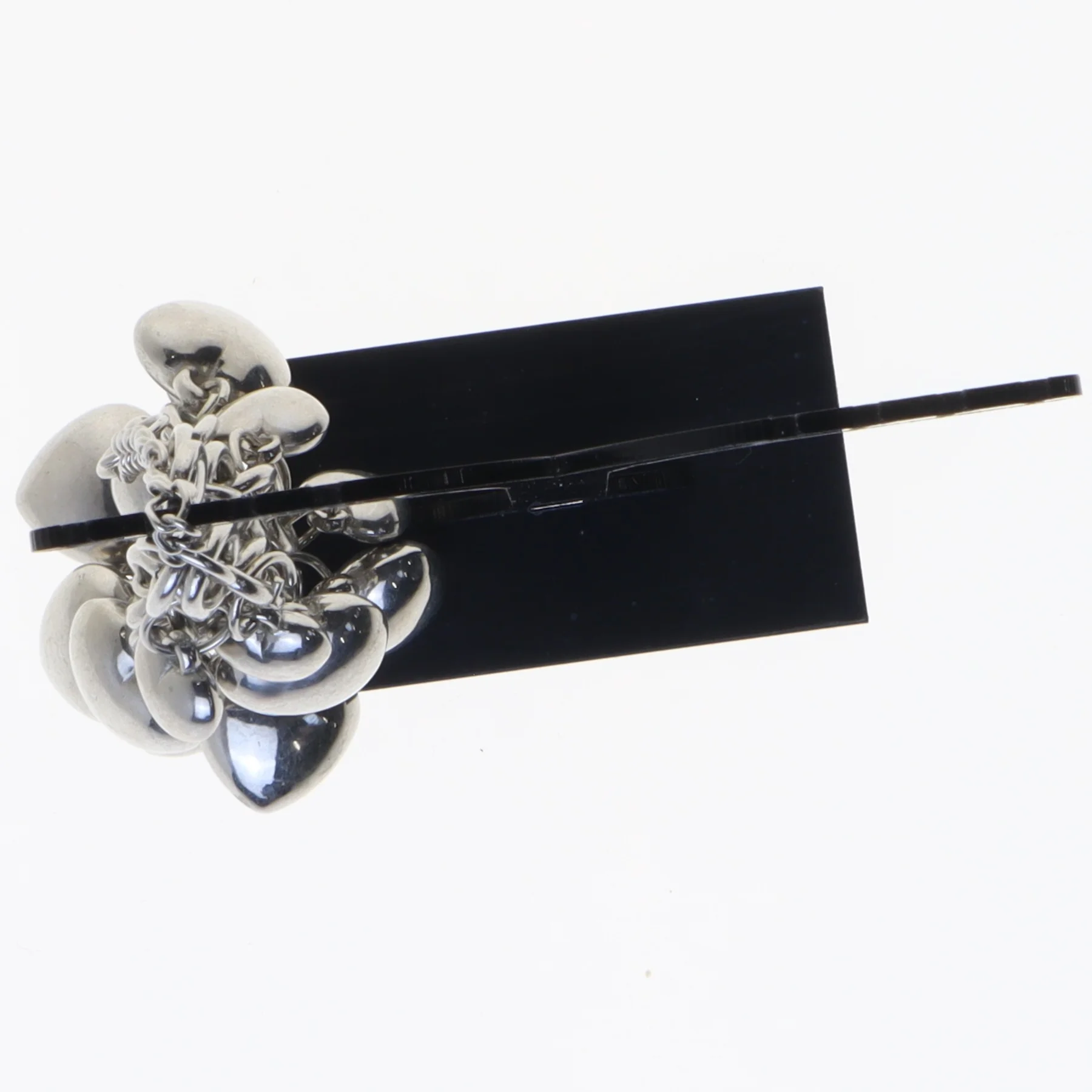 Armbånd? med hjertevedhæng (str. 26 cm)