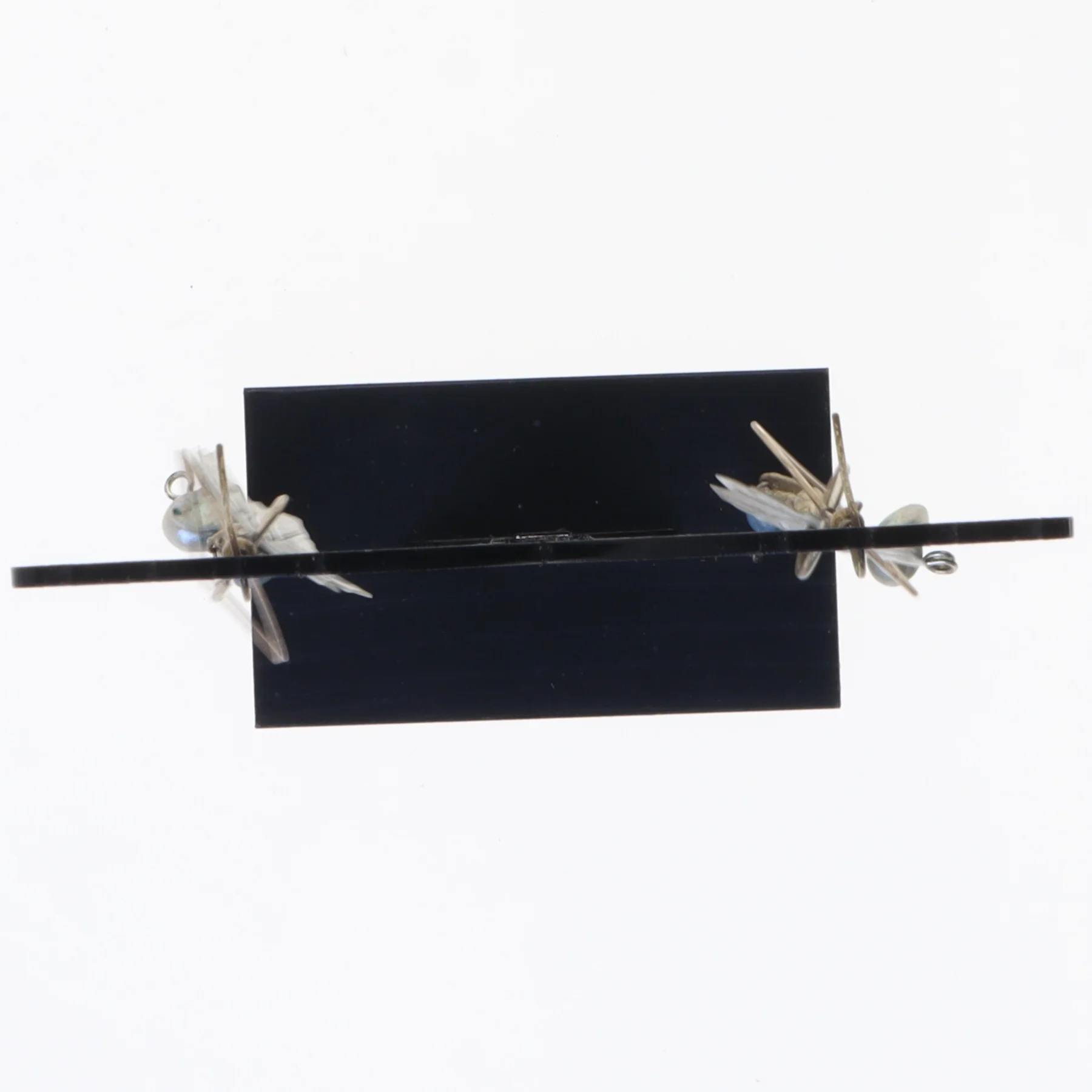 Øreringe med bladmotiv (str. 10 x 2 cm)