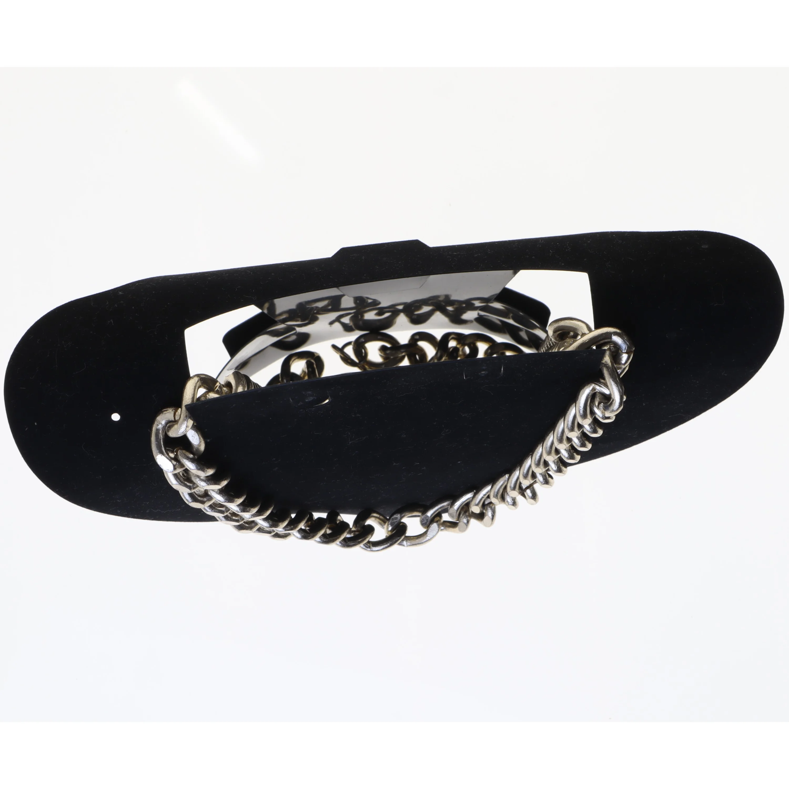 Sølvfarvet halskæde (str. 90 cm)