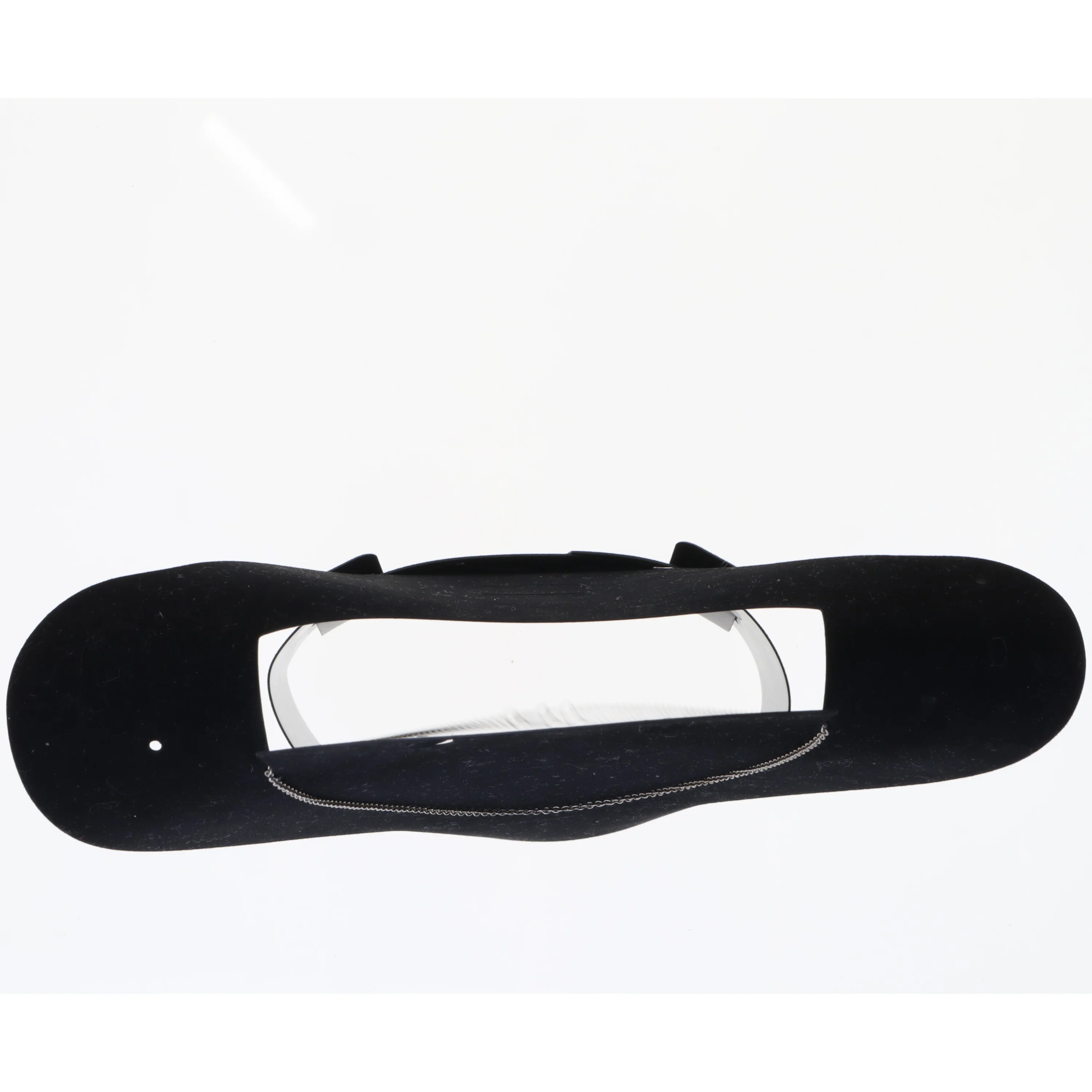 Sølvfarvet halskæde (str. 50 cm)