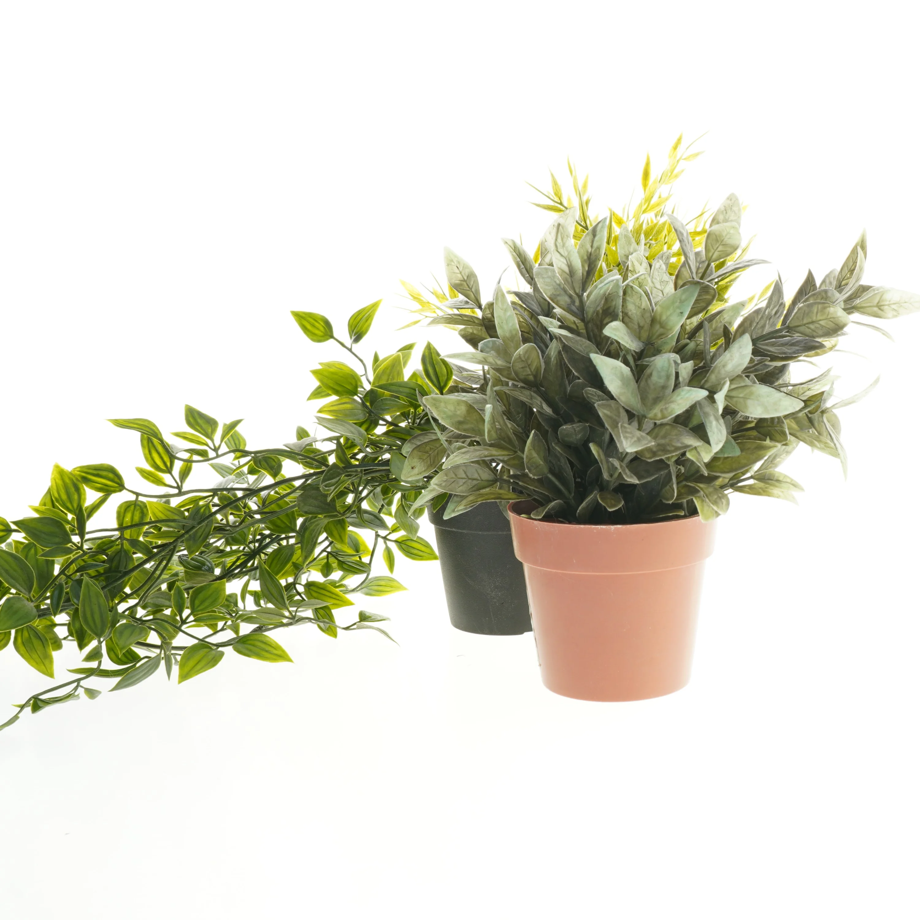 Kunstige planter i potter fra IKEA (str. 26 cm)