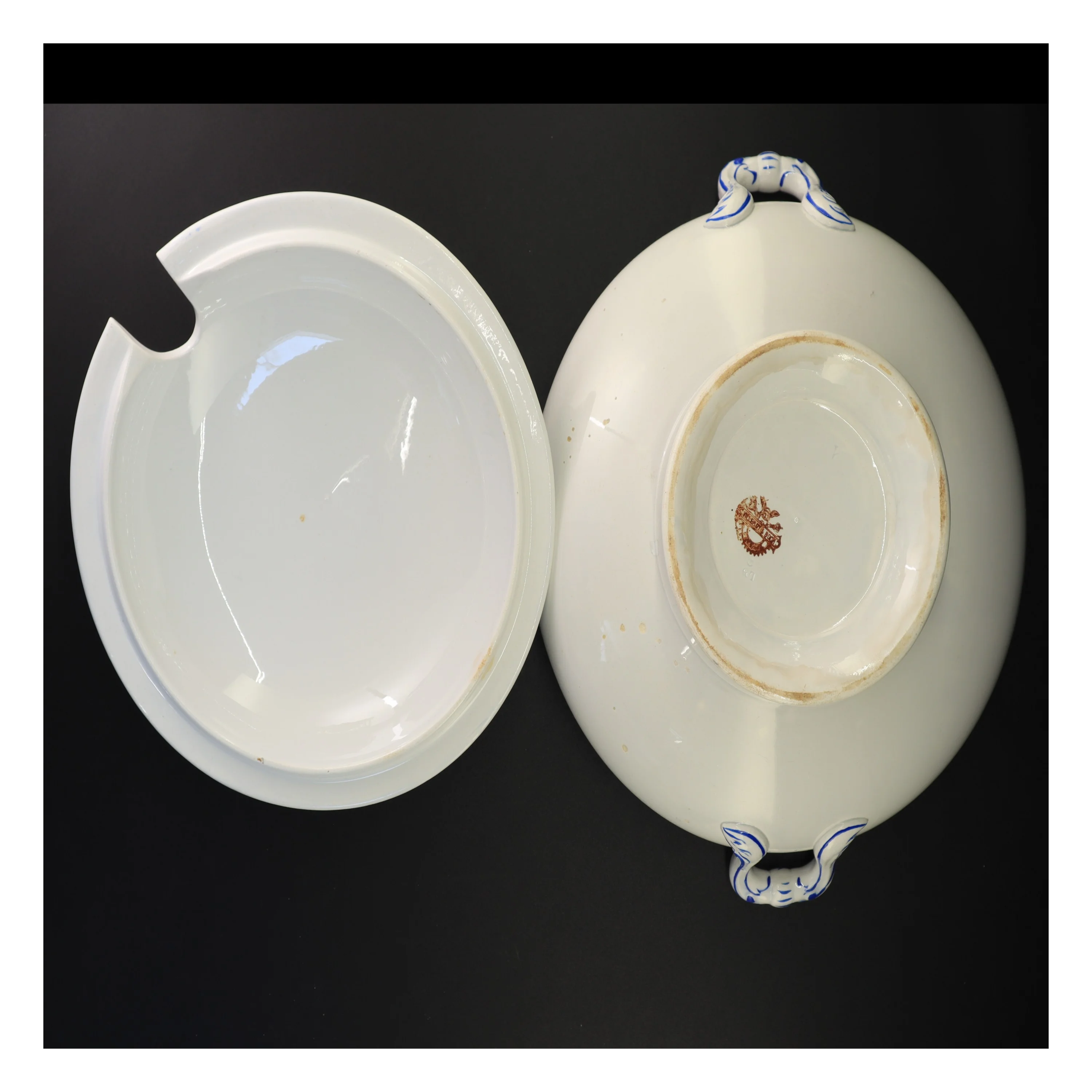 Hvid og blå porcelænssuppe terrin (str. 29 cm)