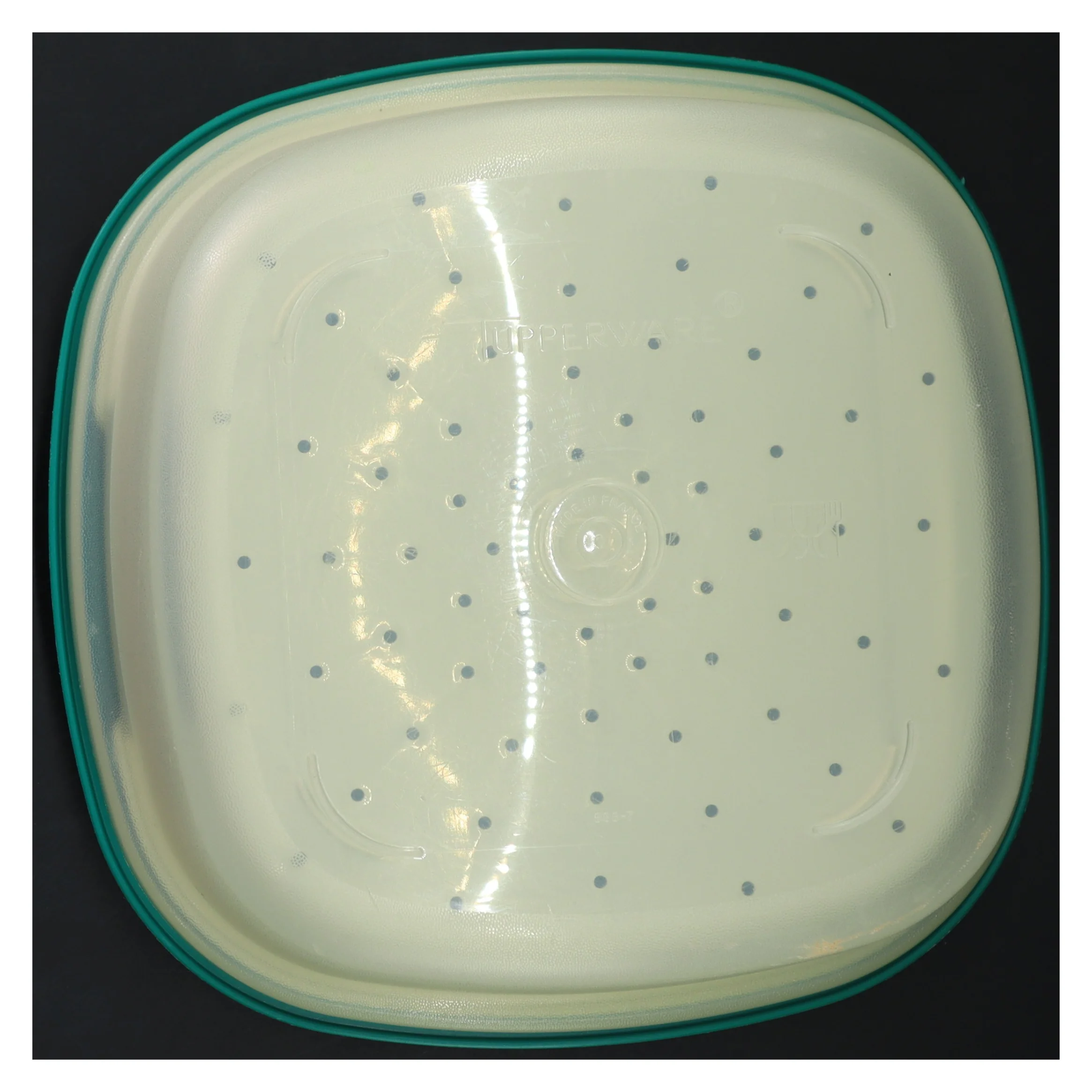 Tuppervare beholder med låg 7x15x11re (str. 24x14 cm)