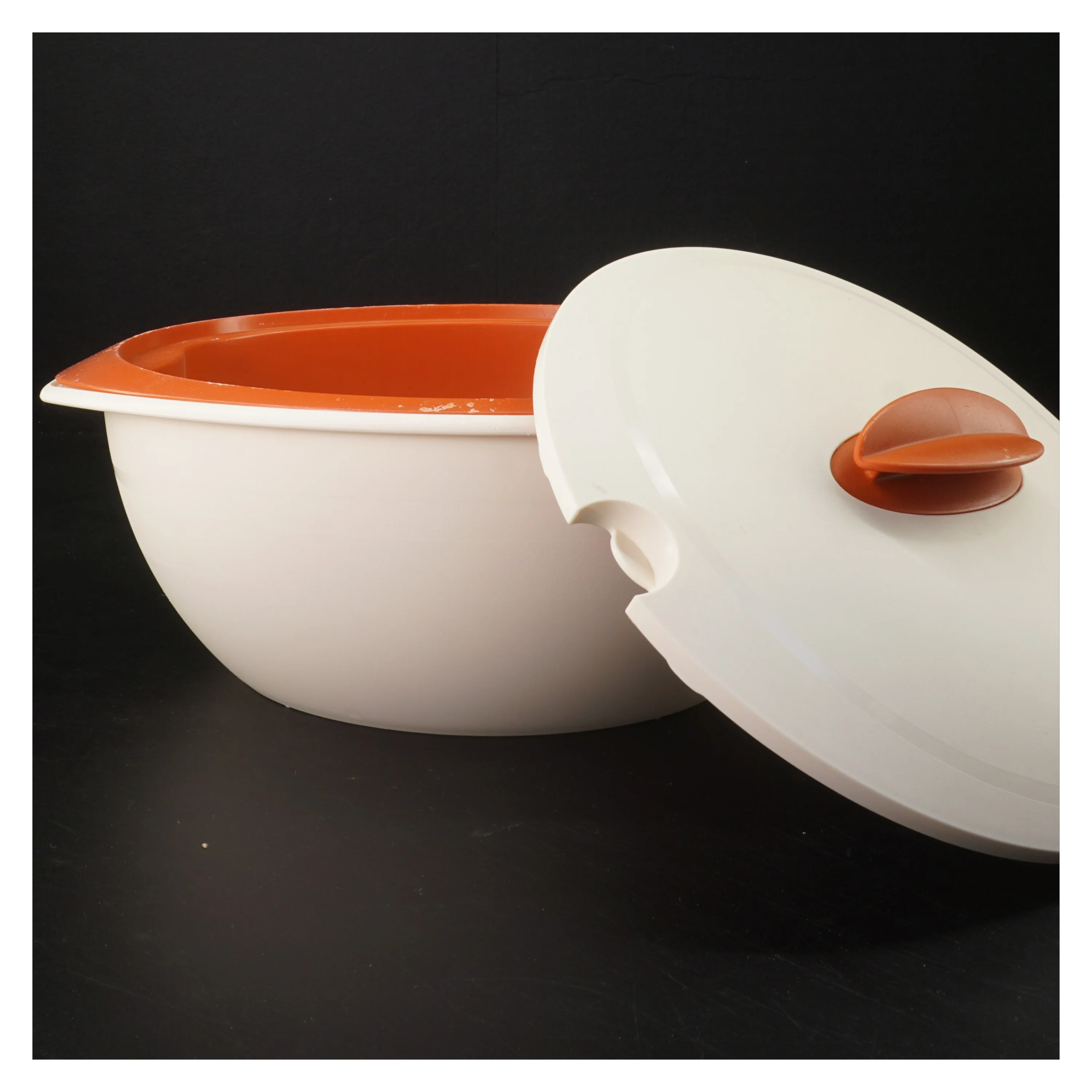 Tuppervare serveringsskål med låg (str. 32x12,5 cm)