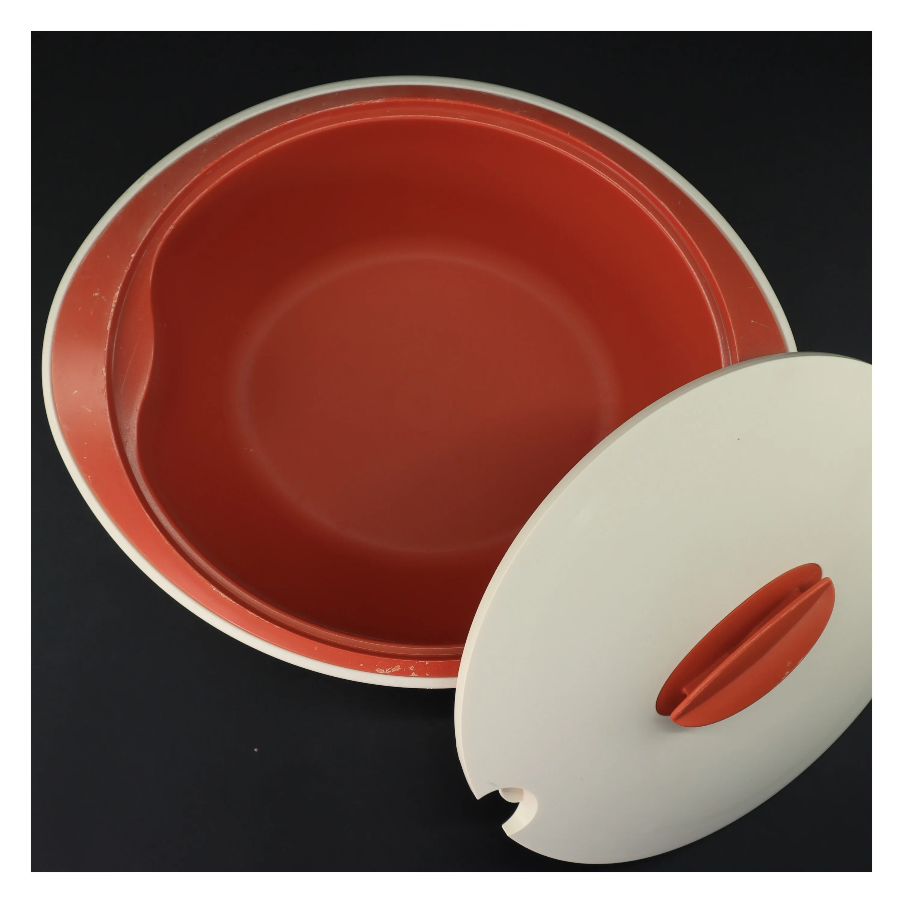 Tuppervare serveringsskål med låg (str. 32x12,5 cm)