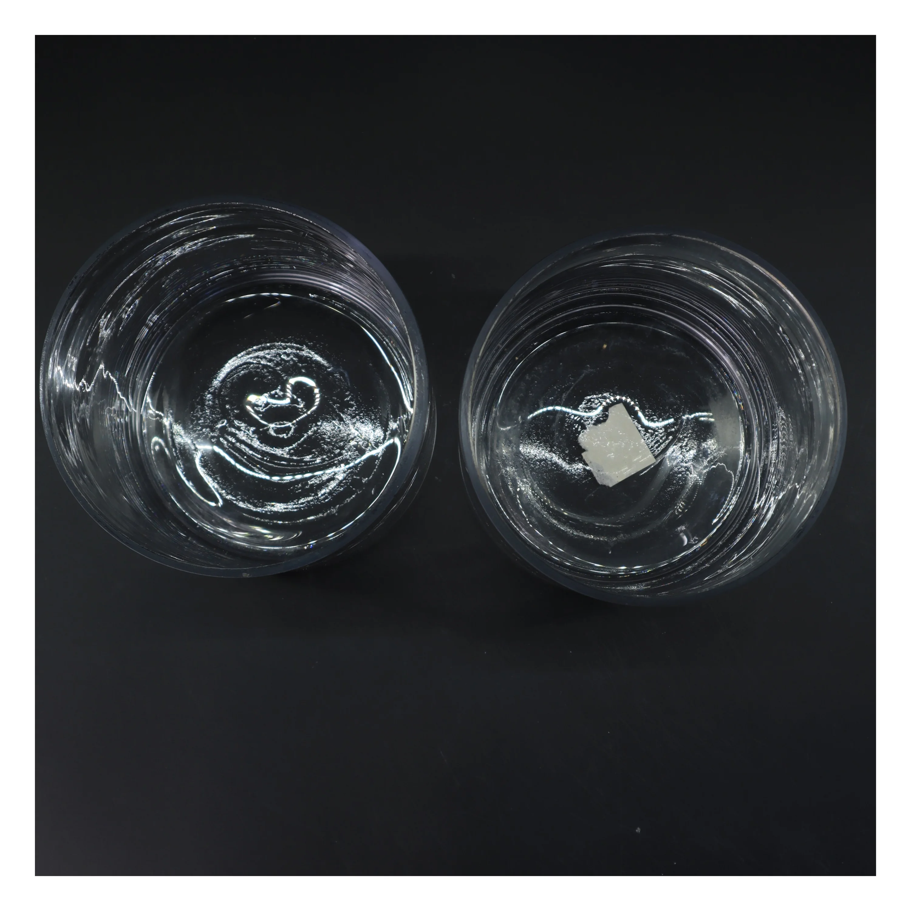 Cylindriske glasvaser (str. 2 stk Ø 15 cm længde 20 cm)