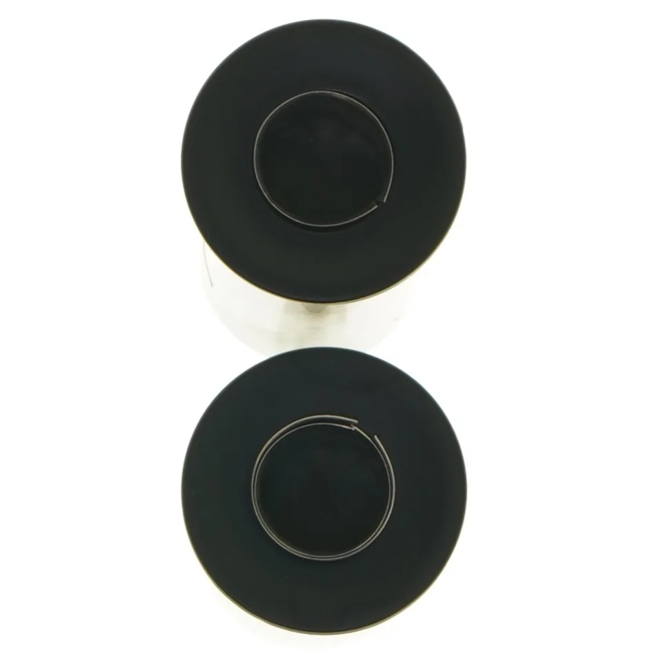 Sæt lysestager i stål,  fra Quadro Denmark (str. 17 cm)