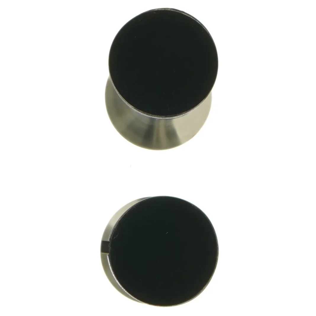 Sæt lysestager i stål,  fra Quadro Denmark (str. 17 cm)