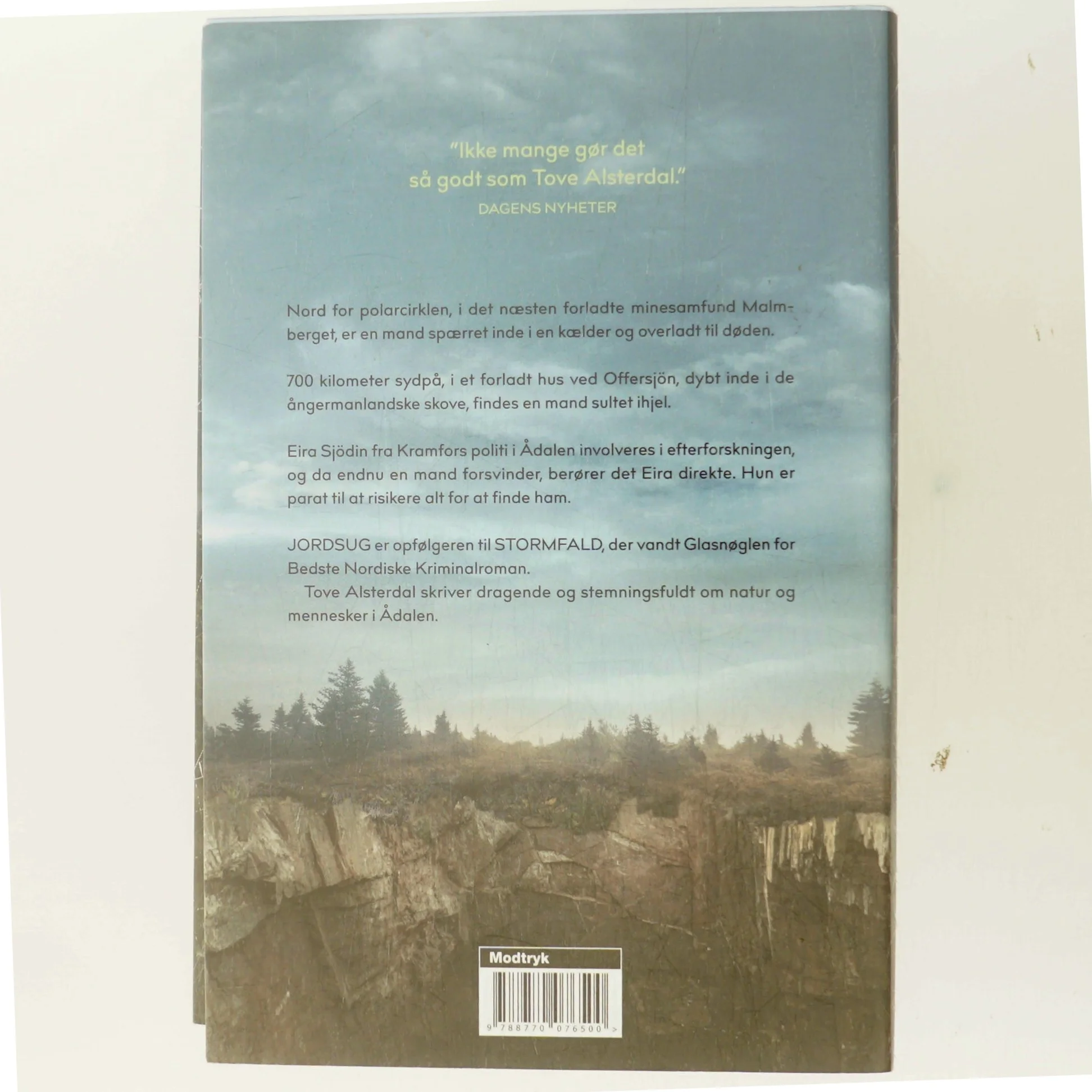 Jordsug af Tove Alsterdal (Bog)