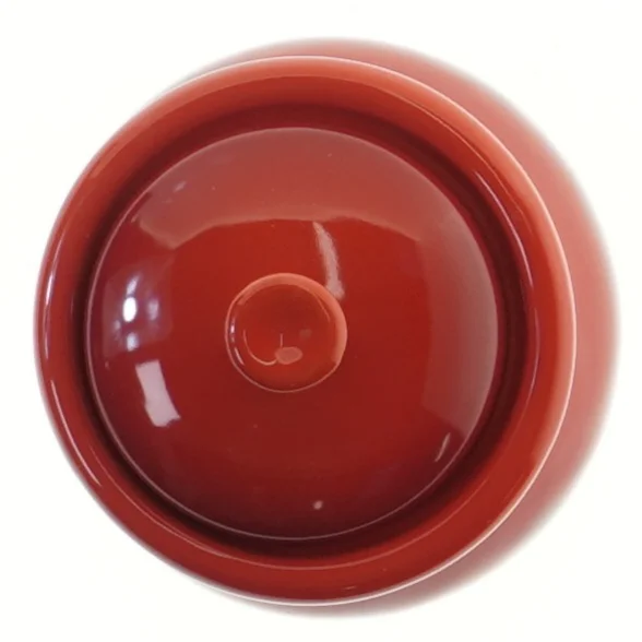 Rød keramisk krukke med låg fra Cook & Baker til bl.a hvidløg (str. 10 cm)