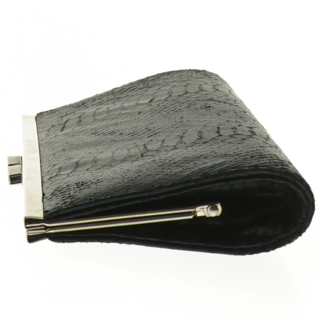 Sort pung/ taske med mønster (str. 23x11 cm)