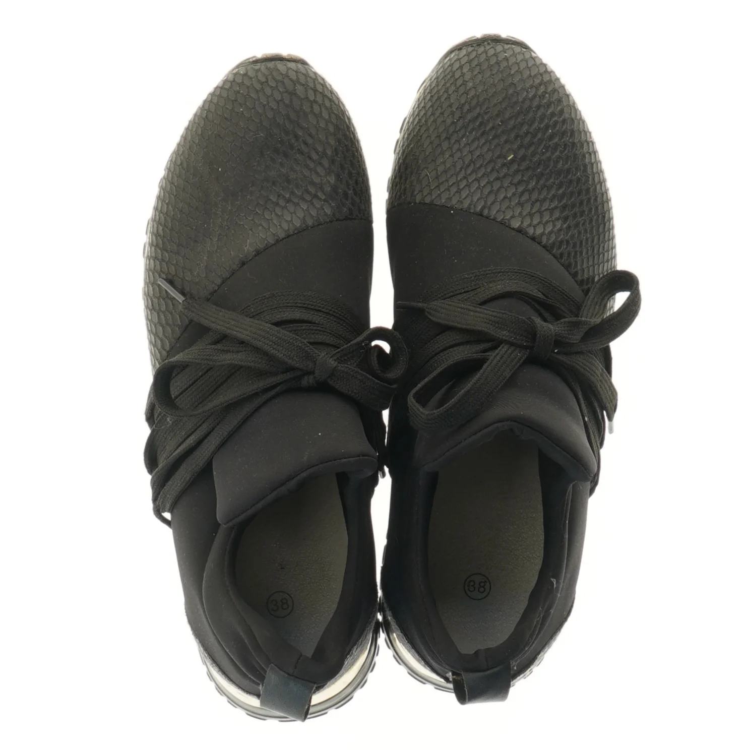 Sorte sneakers i størrelse 38 (str. 38 )