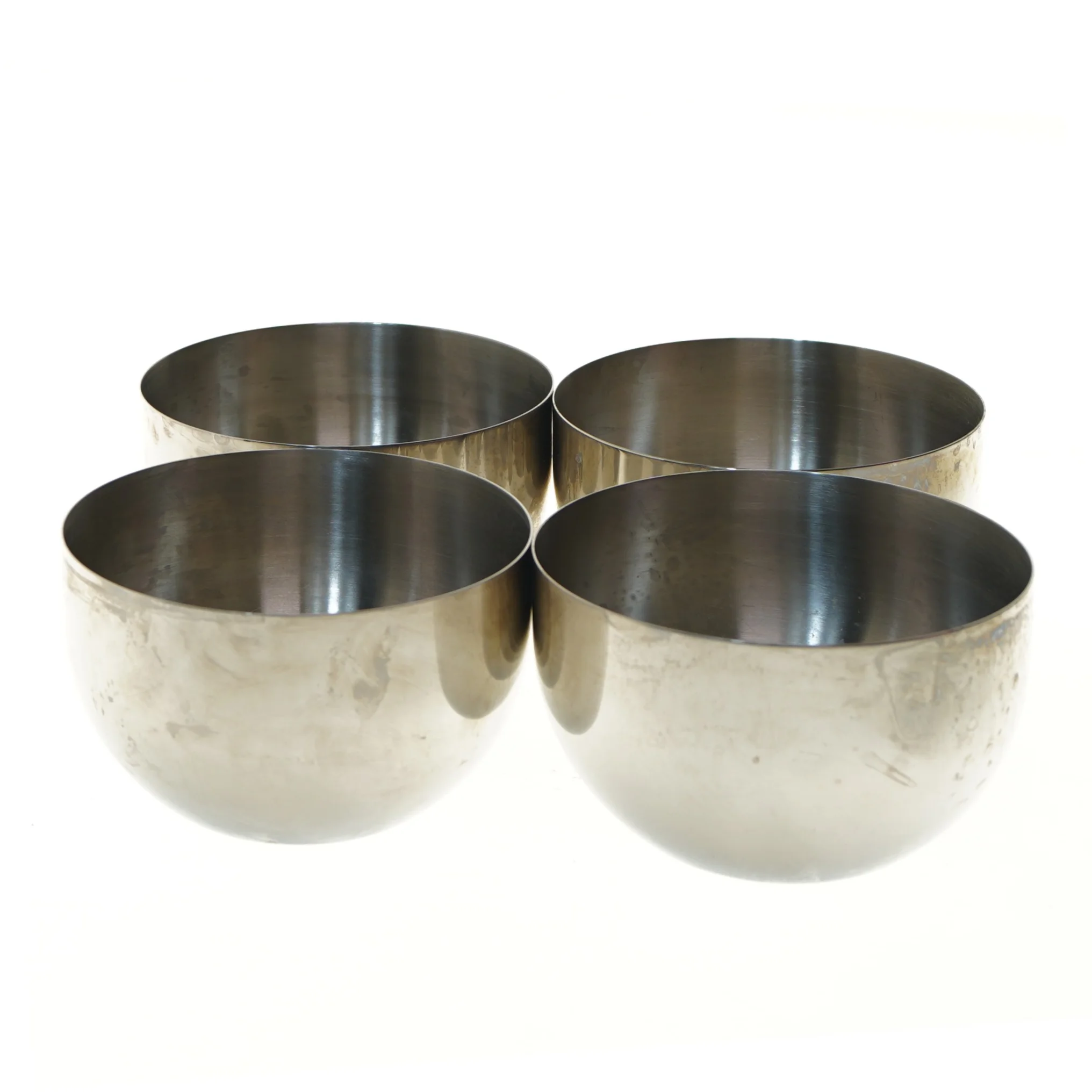 Sæt af rustfri stål skåle fra Menu (str. Ø 12,5 cm)