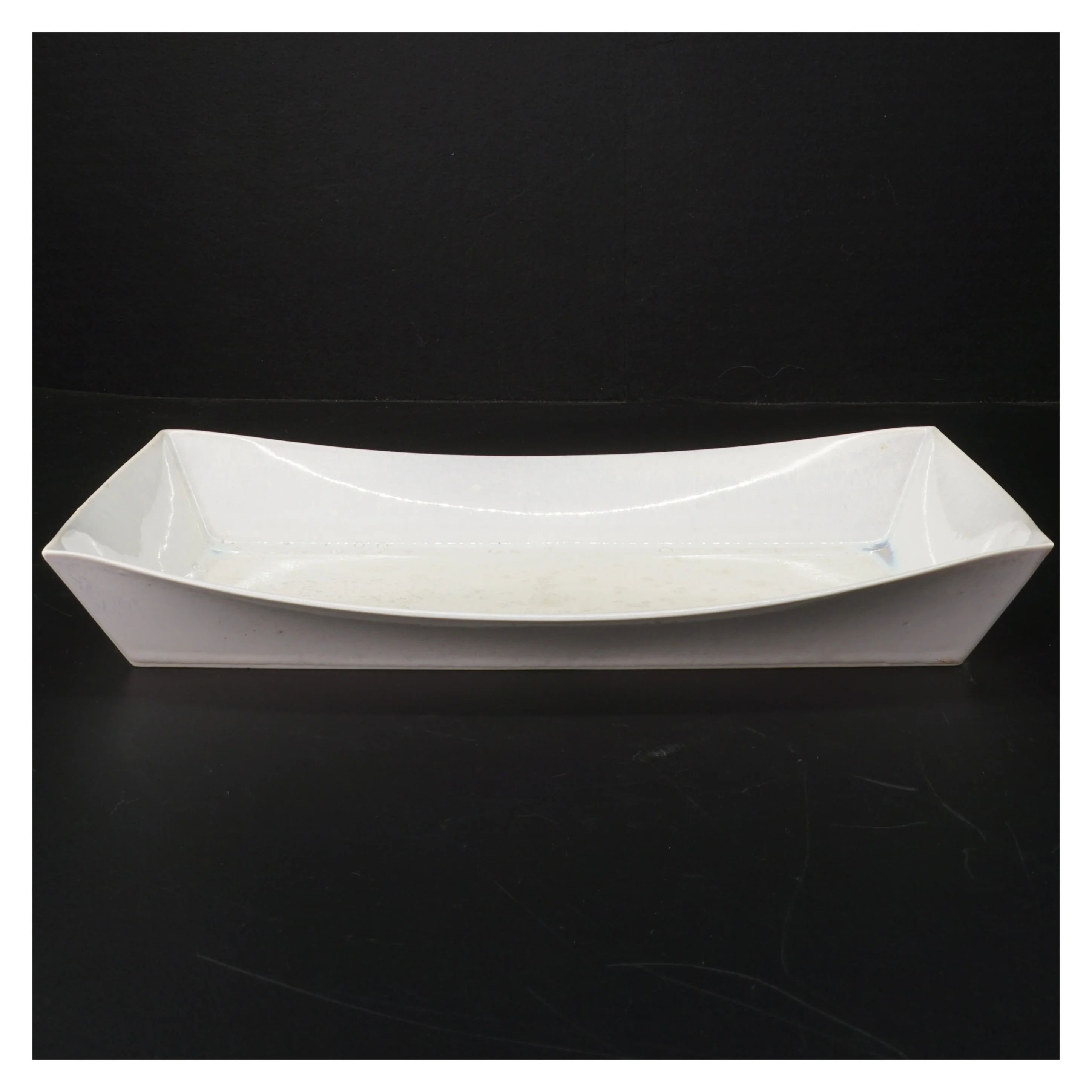 Rektangulært keramikfad fra Muligvis KPM (str. 30 x. 17,5 cm)