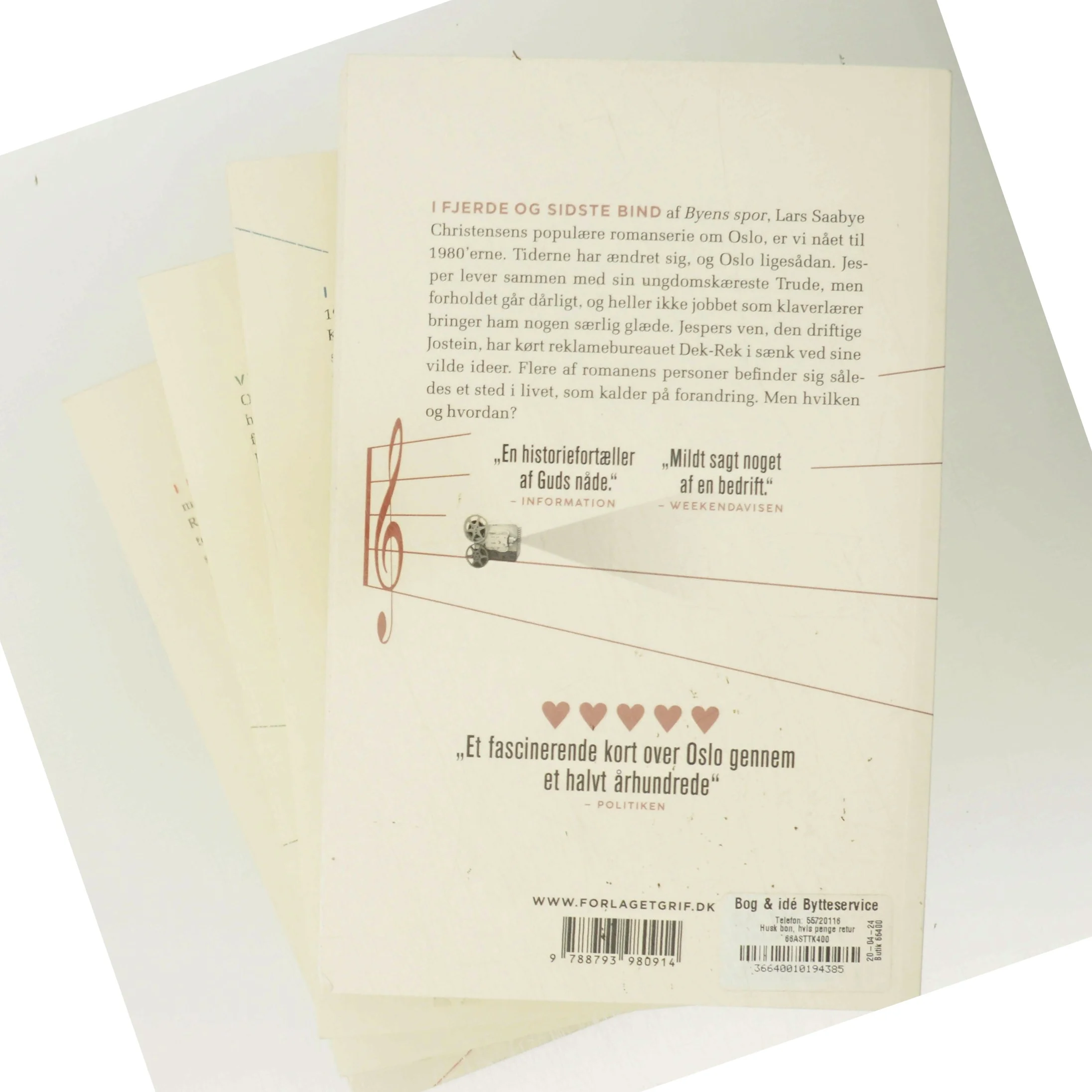 Byens spor : roman. Bind 1, Ewald og Maj af Lars Saabye Christensen (f. 1953) (Bog)