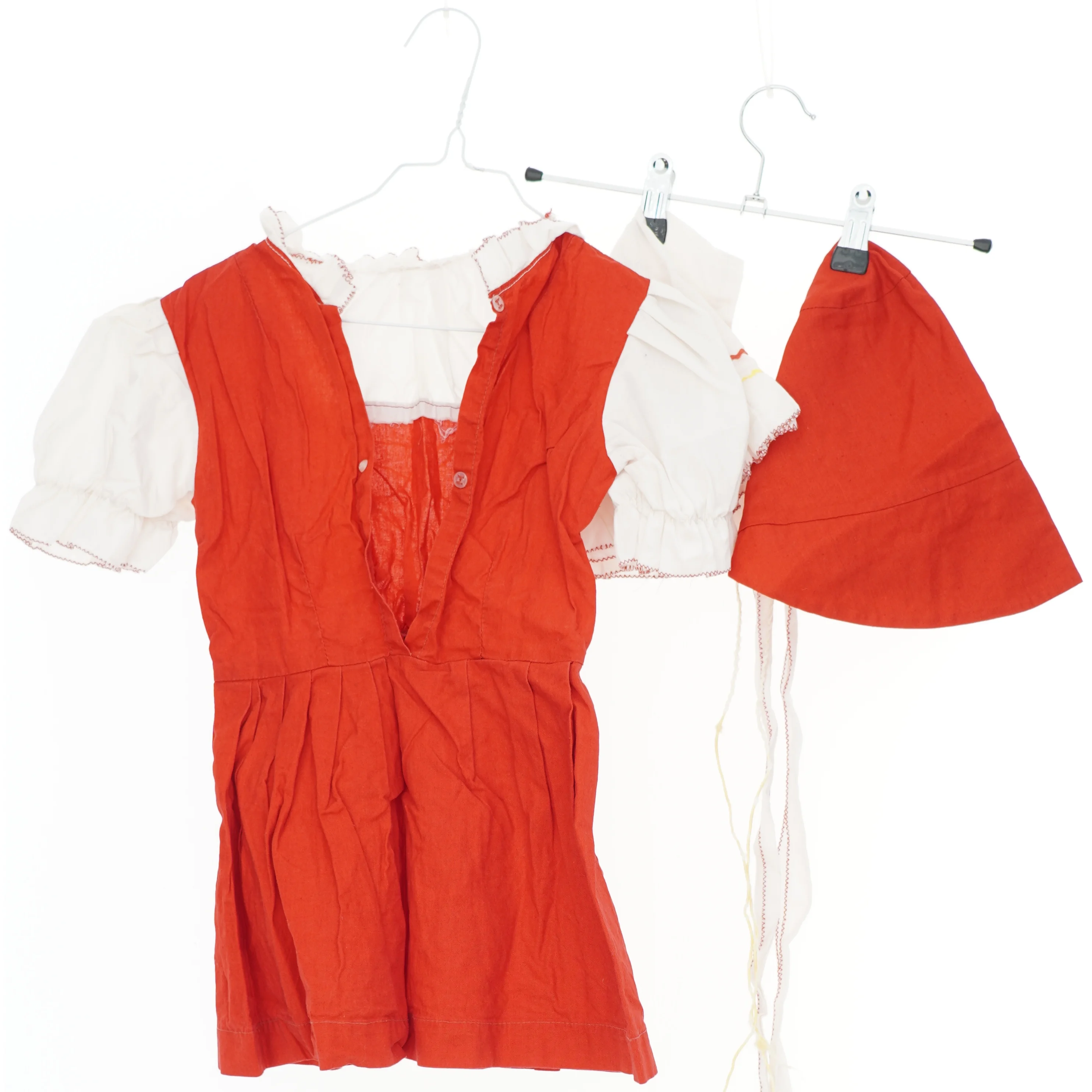 Rødhætte udklædning med rød kjole og hat (str. 92) Perfekt til fastelavn 