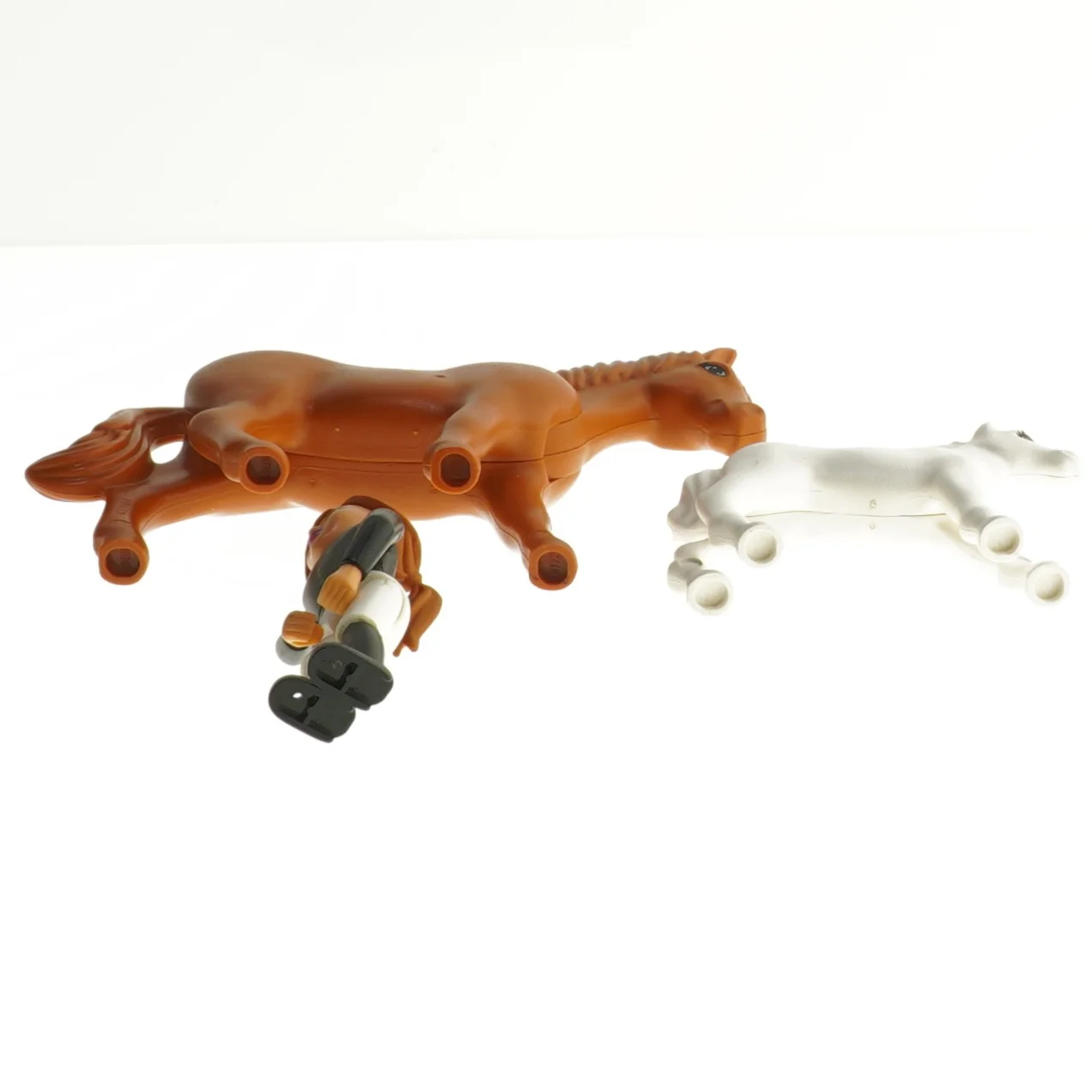 Legesæt med heste og rytter (str. 8-13 cm)