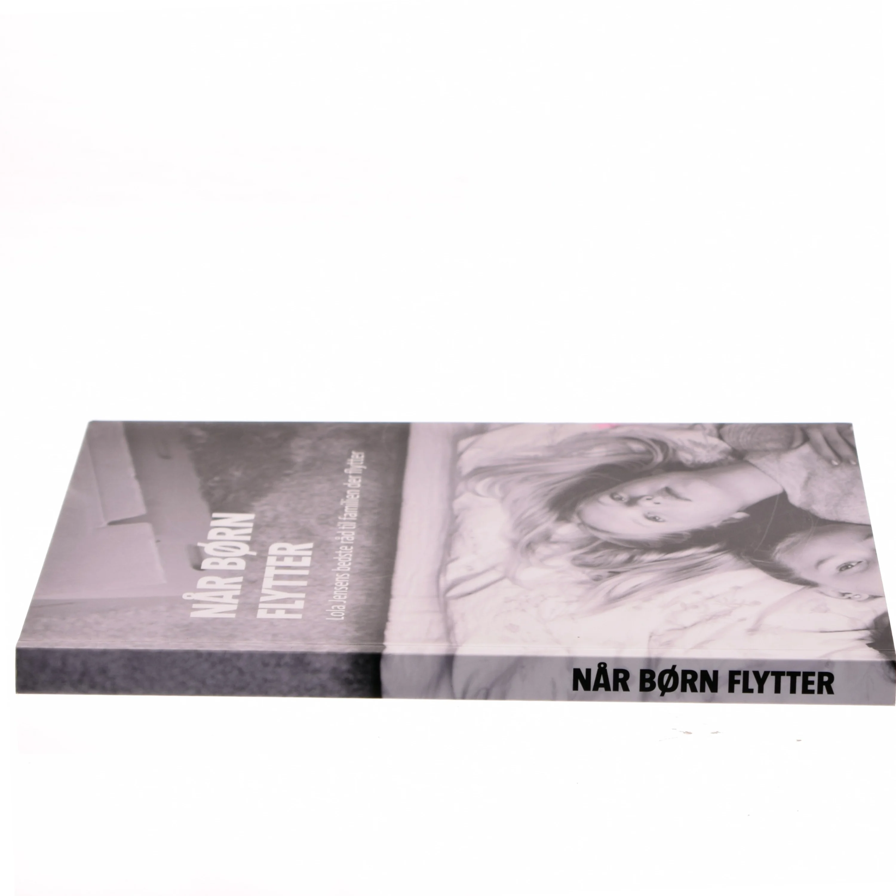 Sådan støtter man børnene, så hele familien kommer godt hjem af Isabel Fluxá Rosado (Bog)