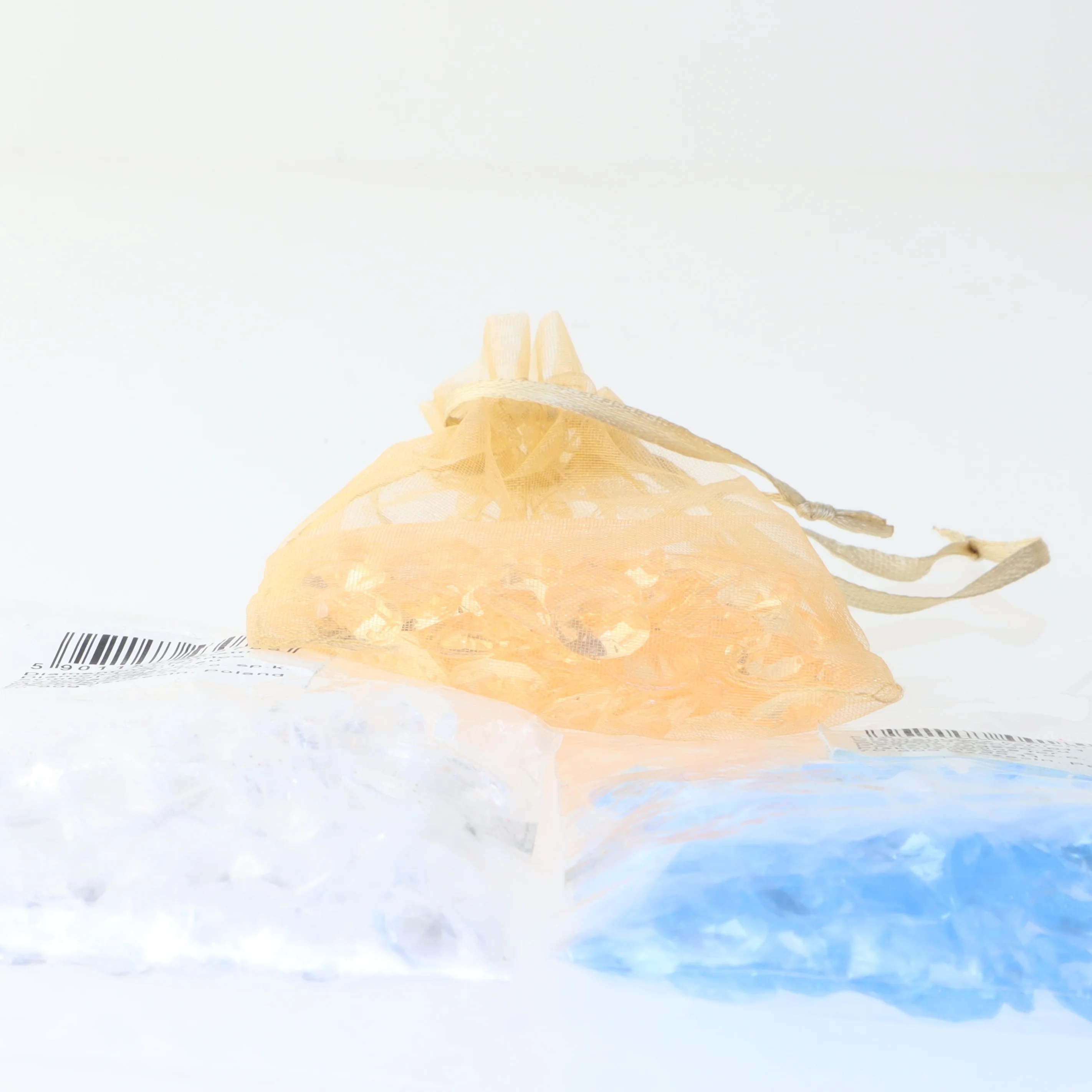 Diamant konfetti i forskellige farver