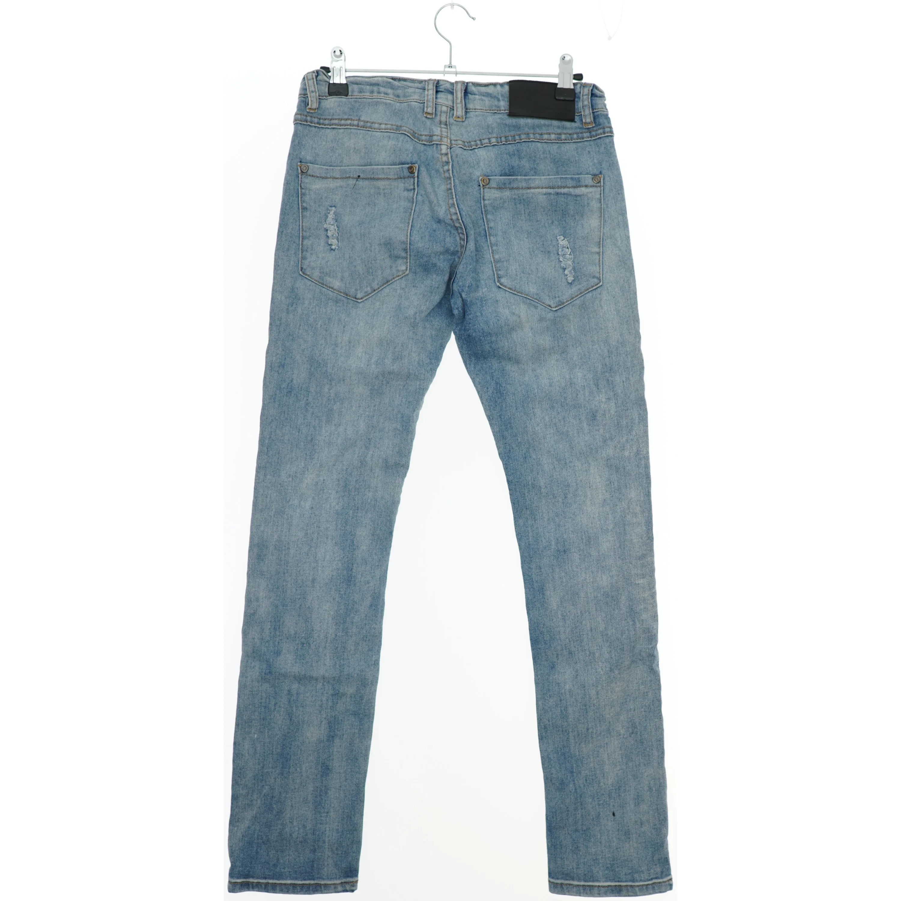 Ripped Jeans fra DWG (str. 164)