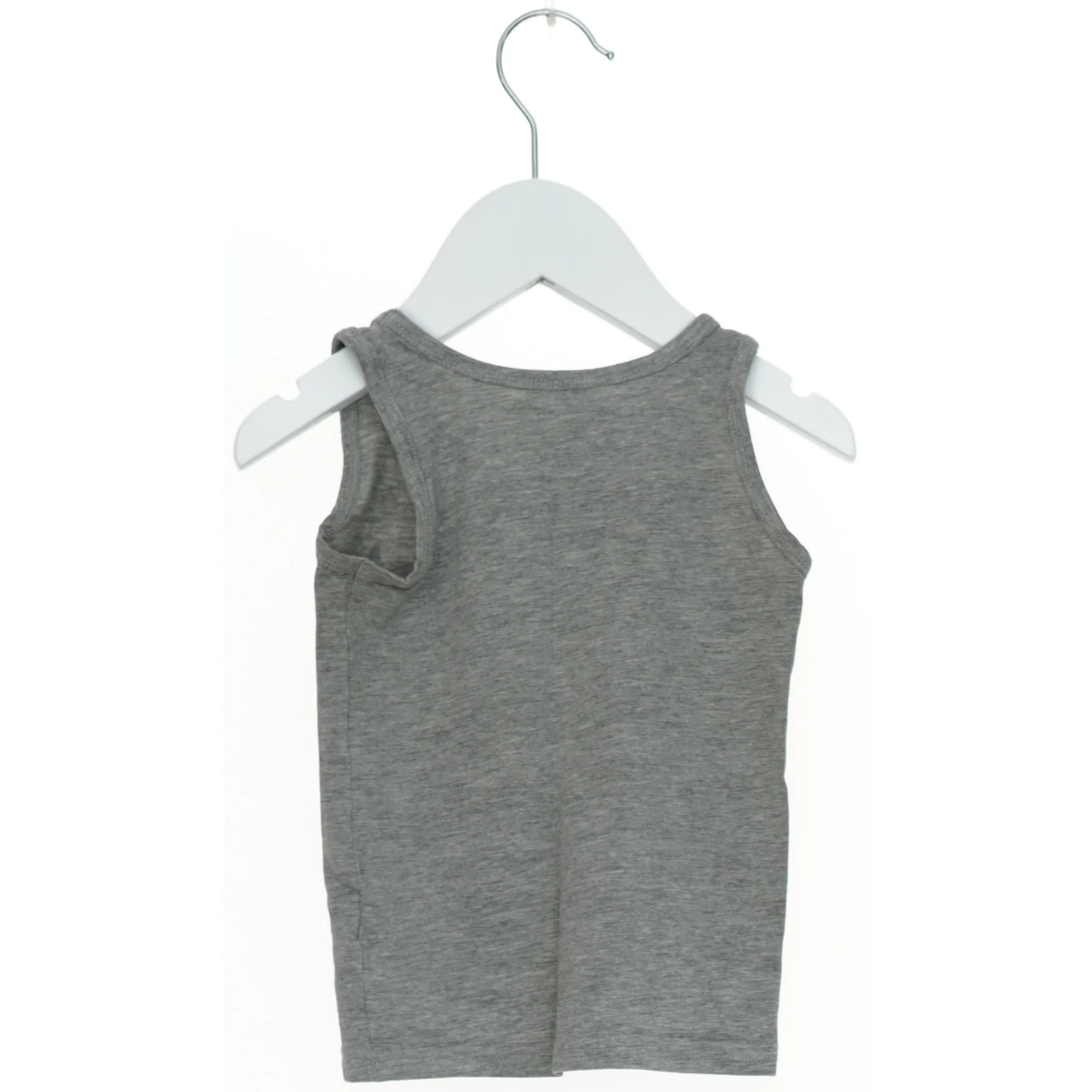 Grå tanktop med paraplymotiv fra Name It (str. 92)