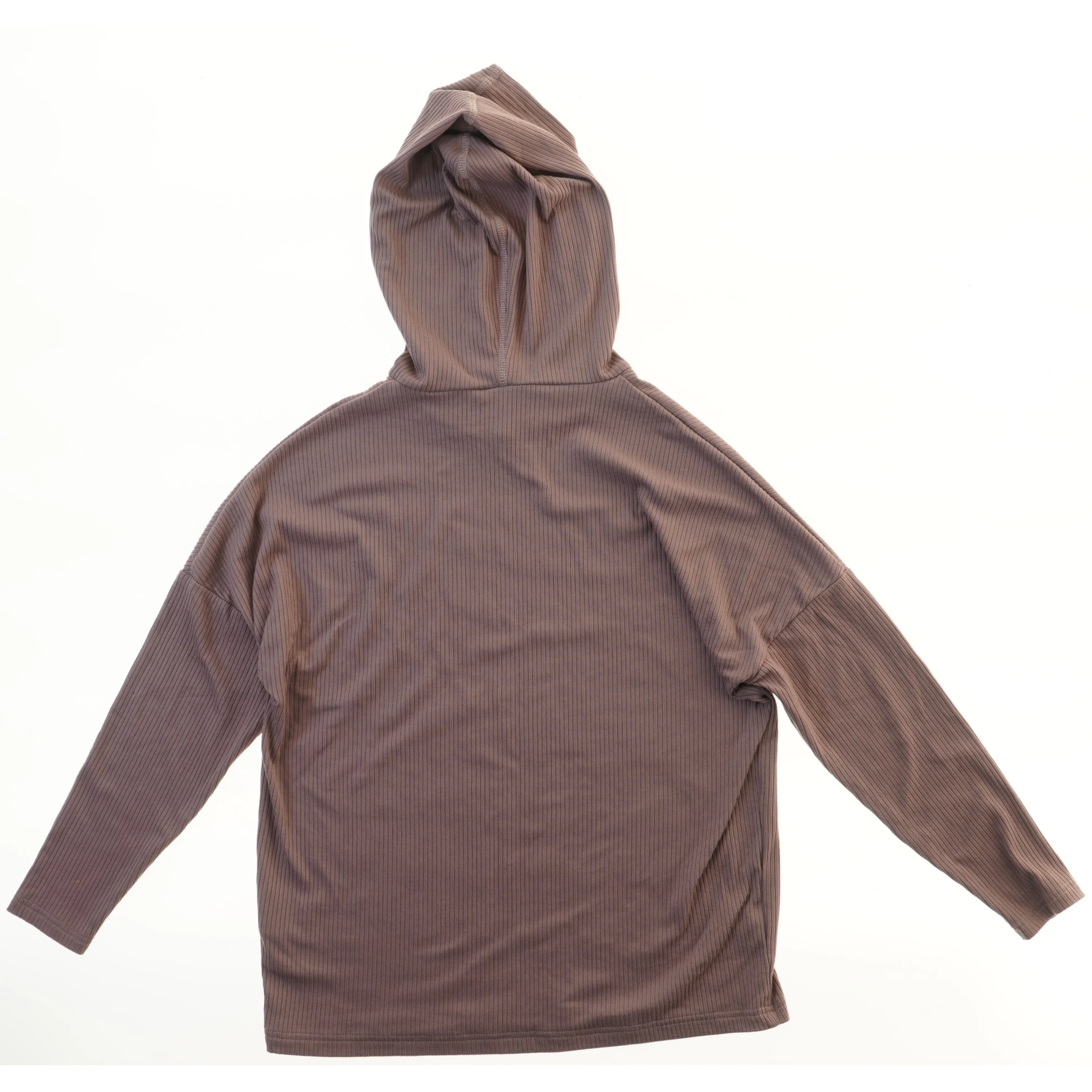 Ribbet hættetrøje fra VRS (str. 140)