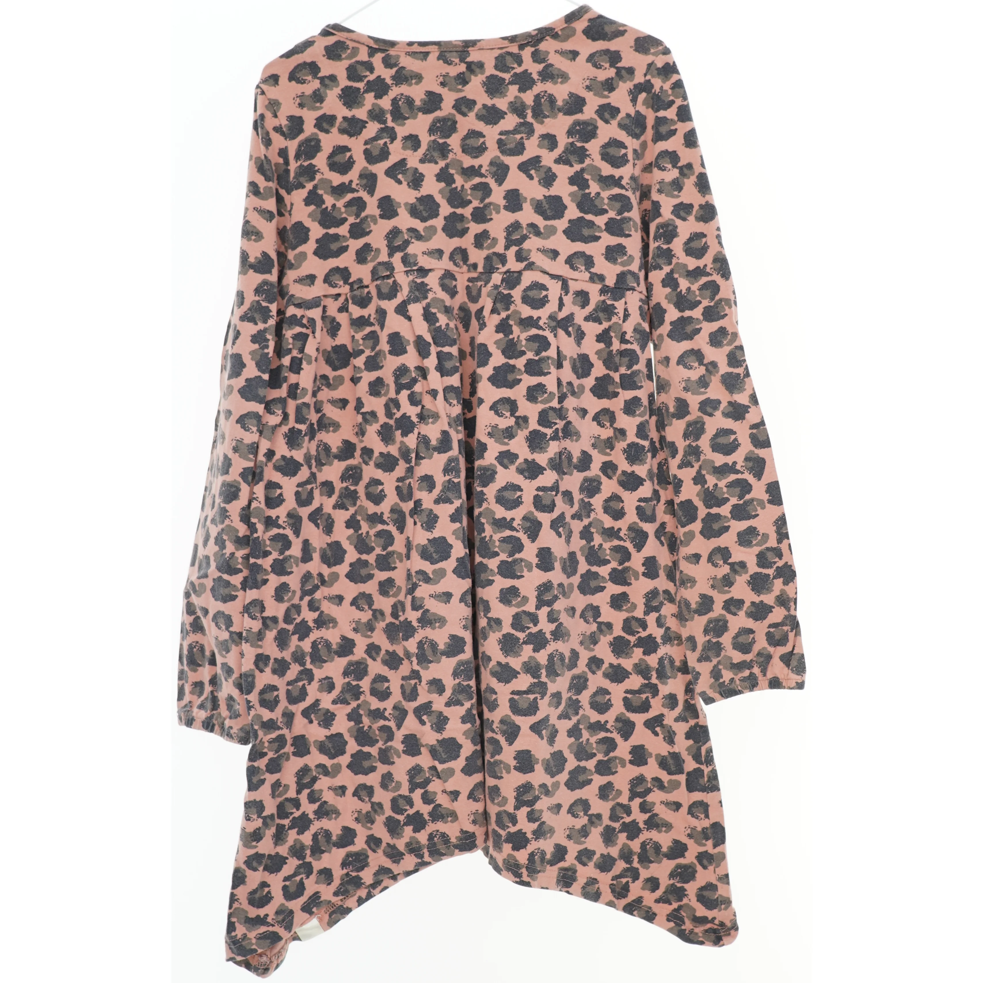 Leopardmønstret kjole fra Mini Nomph (str. 140)